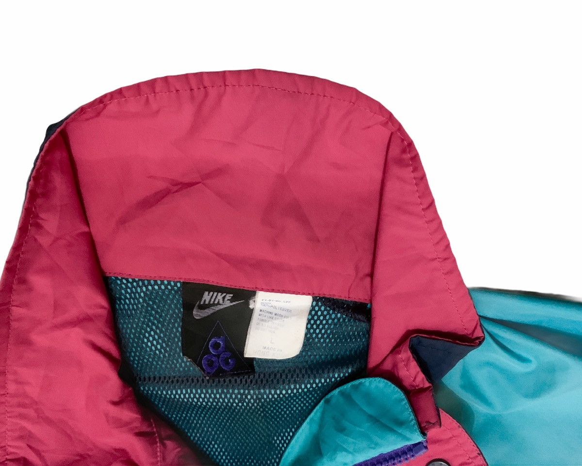 Nike ACG × Vintage Rare Vintage Brand Nike ACG Mutlicolour Windbreaker 1990s Size US L / EU 52-54 / 3 - 7 Thumbnail