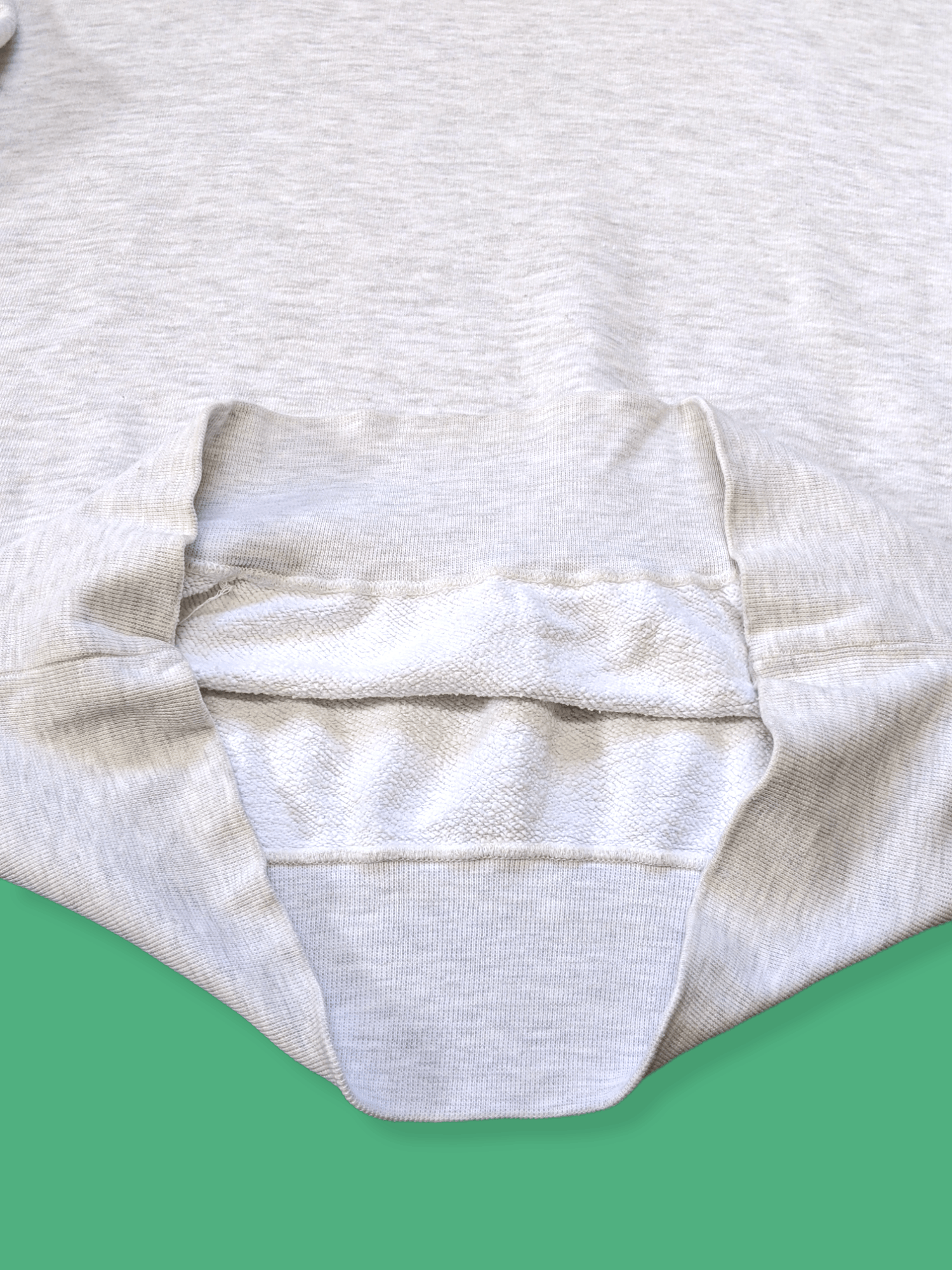 Japanese Brand × Vintage Vintage 90s Japanese Suntory Boss Coffee Logo Sweatshirt Size US L / EU 52-54 / 3 - 6 Thumbnail