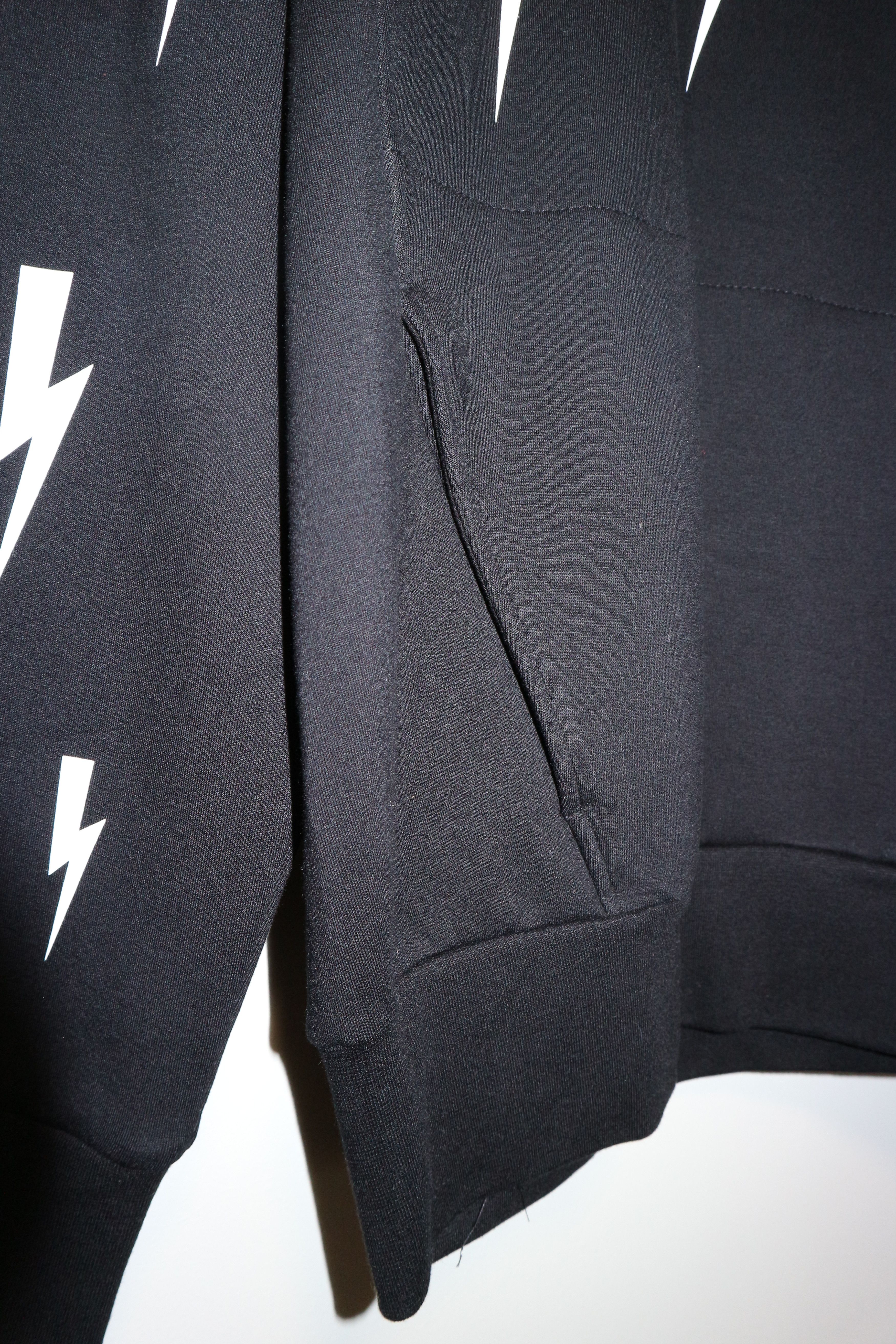 Neil Barrett Hablo bolt print neoprene sweatshirt Size US XS / EU 42 / 0 - 5 Thumbnail