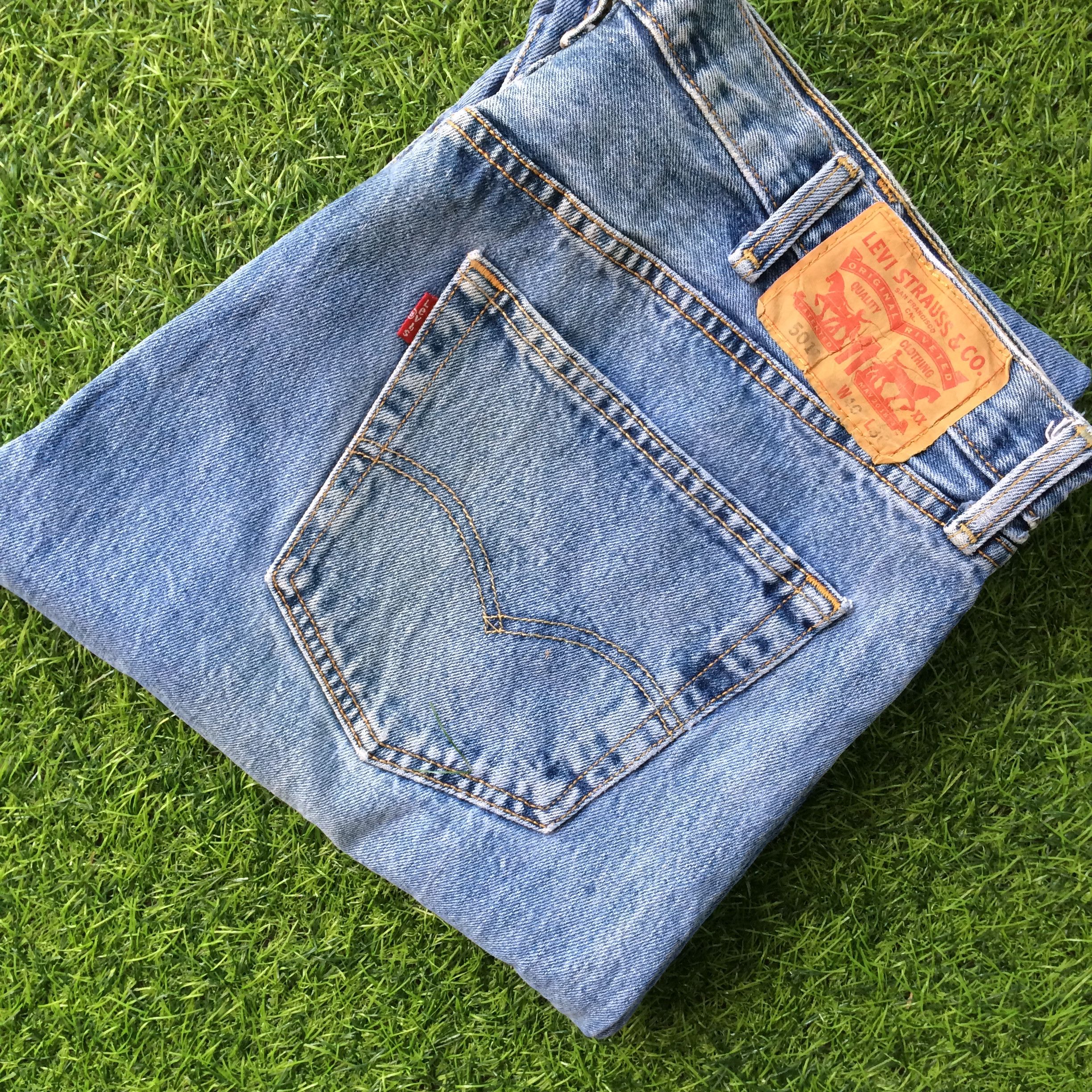 Levi's × Vintage Vintage LEVI'S 501 Straight Leg Button Fly Jeans #B-905 Size US 40 / EU 56 - 8 Thumbnail