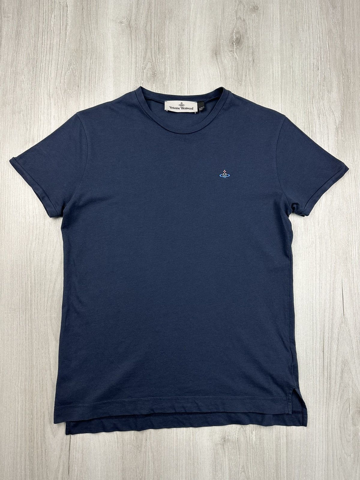 Vivienne Westwood Vivienne Westwood luxury tee designer Size US S / EU 44-46 / 1 - 1 Thumbnail