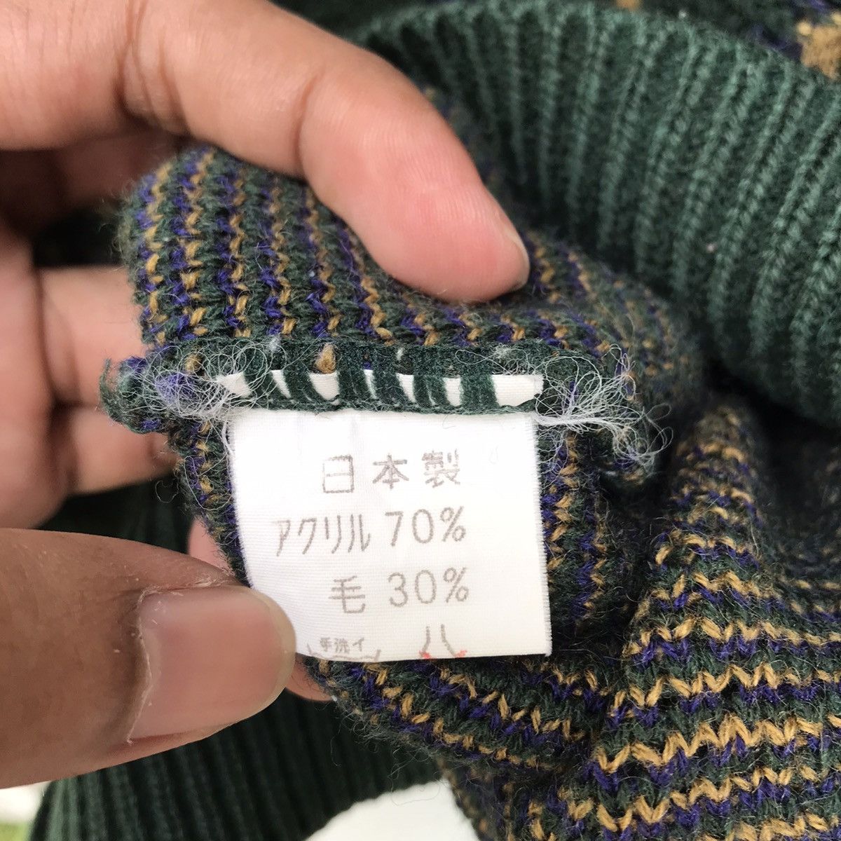 Aran Isles Knitwear Vintage Japanese Brand Green Navajo Knitwear Sweater Size US L / EU 52-54 / 3 - 8 Thumbnail