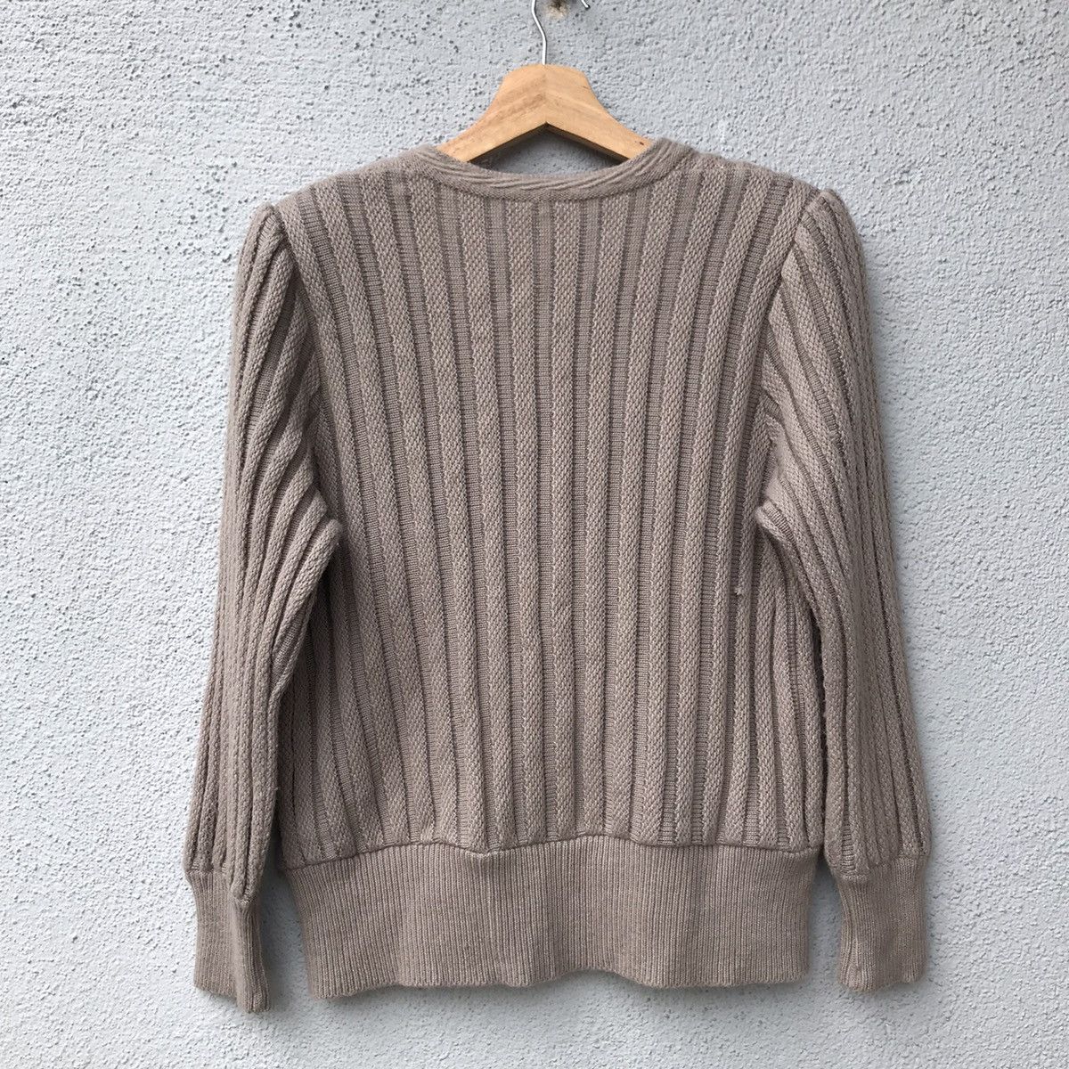 Aran Isles Knitwear Vintage Japanese Brand Knit Cardigan Sweater Size US M / EU 48-50 / 2 - 9 Thumbnail