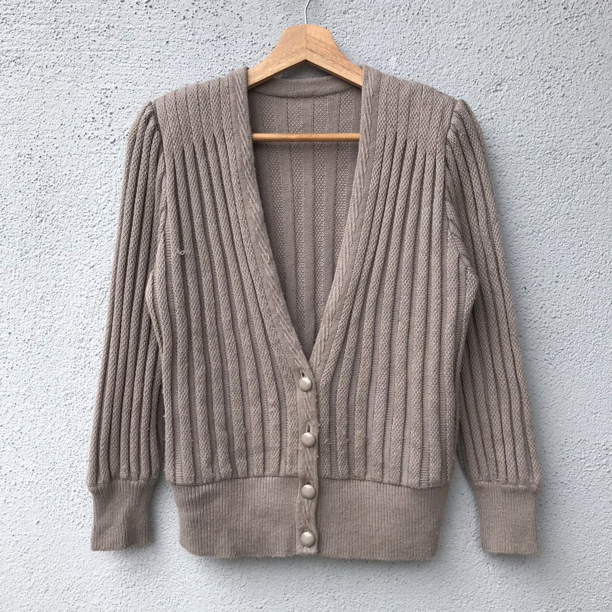 Aran Isles Knitwear Vintage Japanese Brand Knit Cardigan Sweater Size US M / EU 48-50 / 2 - 1 Thumbnail