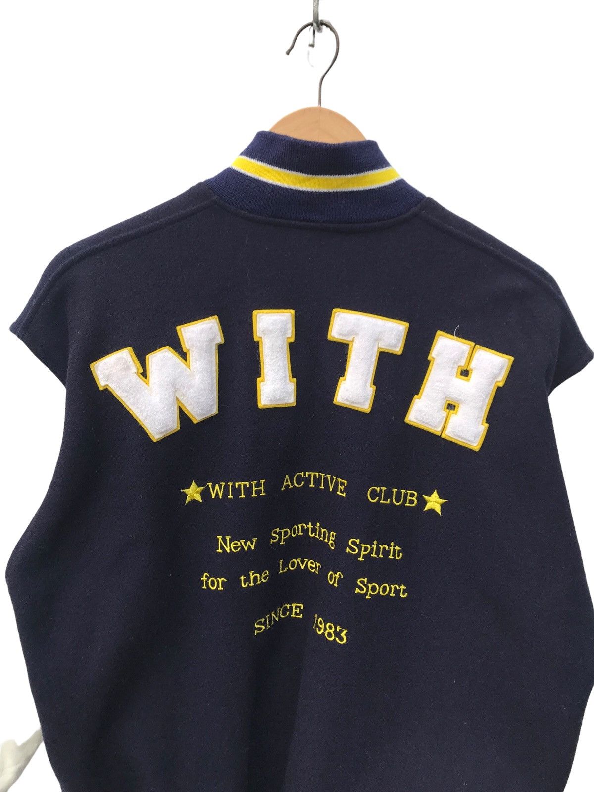 Vintage With Active Club Varsity Jacket Streetwear Fashion Jacket Size US M / EU 48-50 / 2 - 9 Thumbnail
