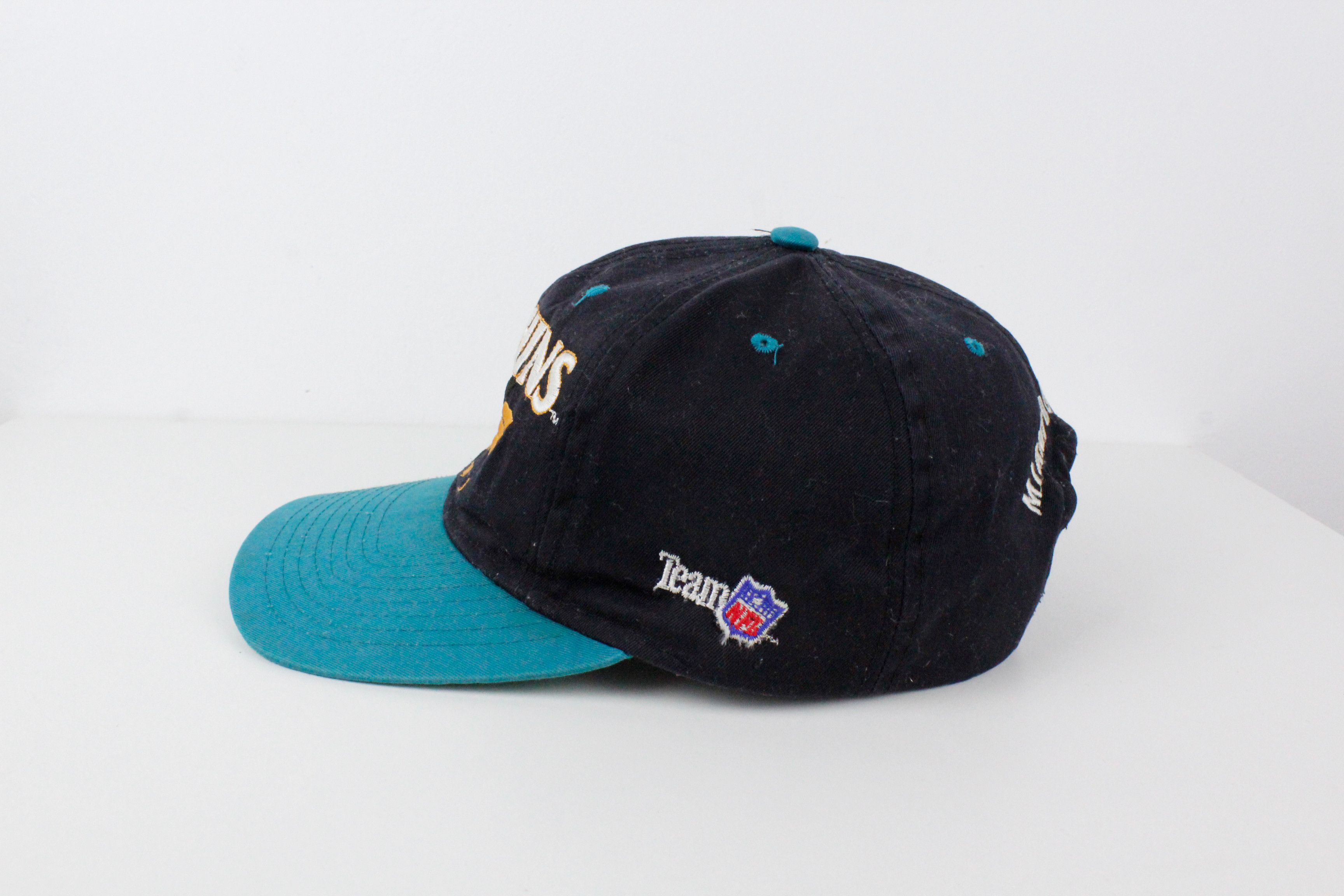 NFL × Vintage Vintage 1993 NFL Dolphins Miami Team Logo Cap Size ONE SIZE - 3 Thumbnail