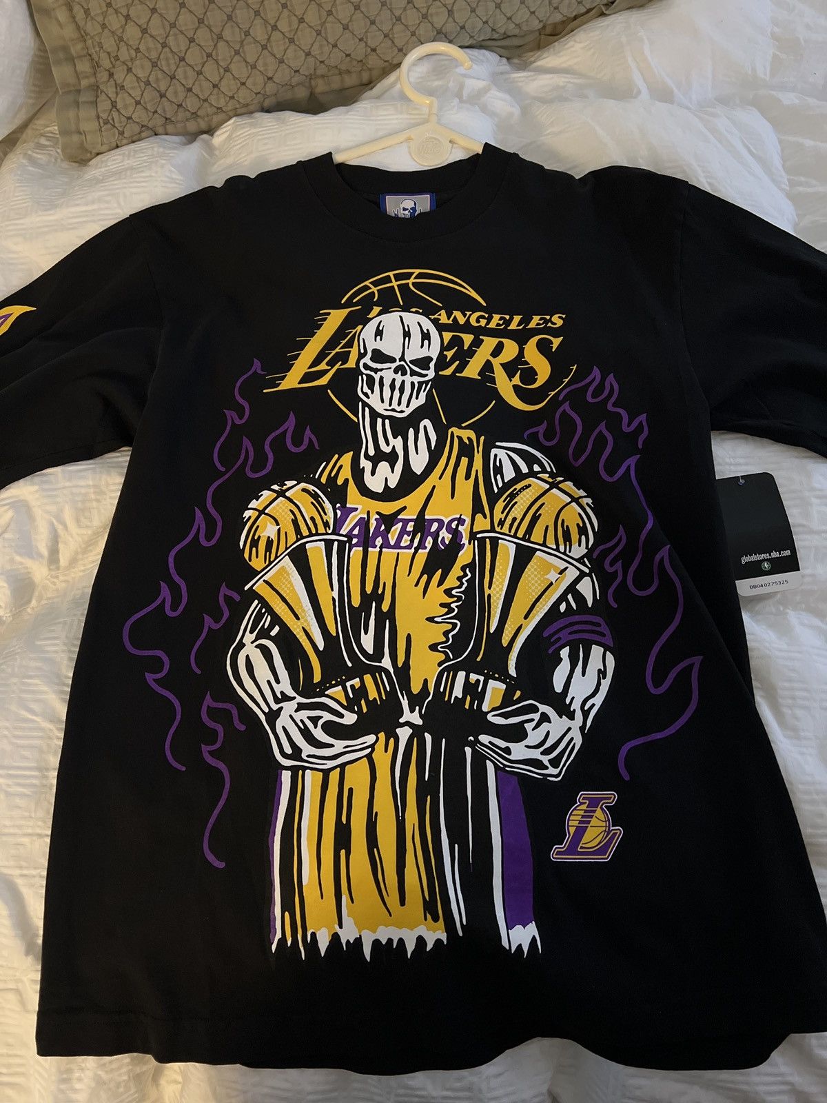 warren lotas laker kobe シャツ s-l400.jpg
