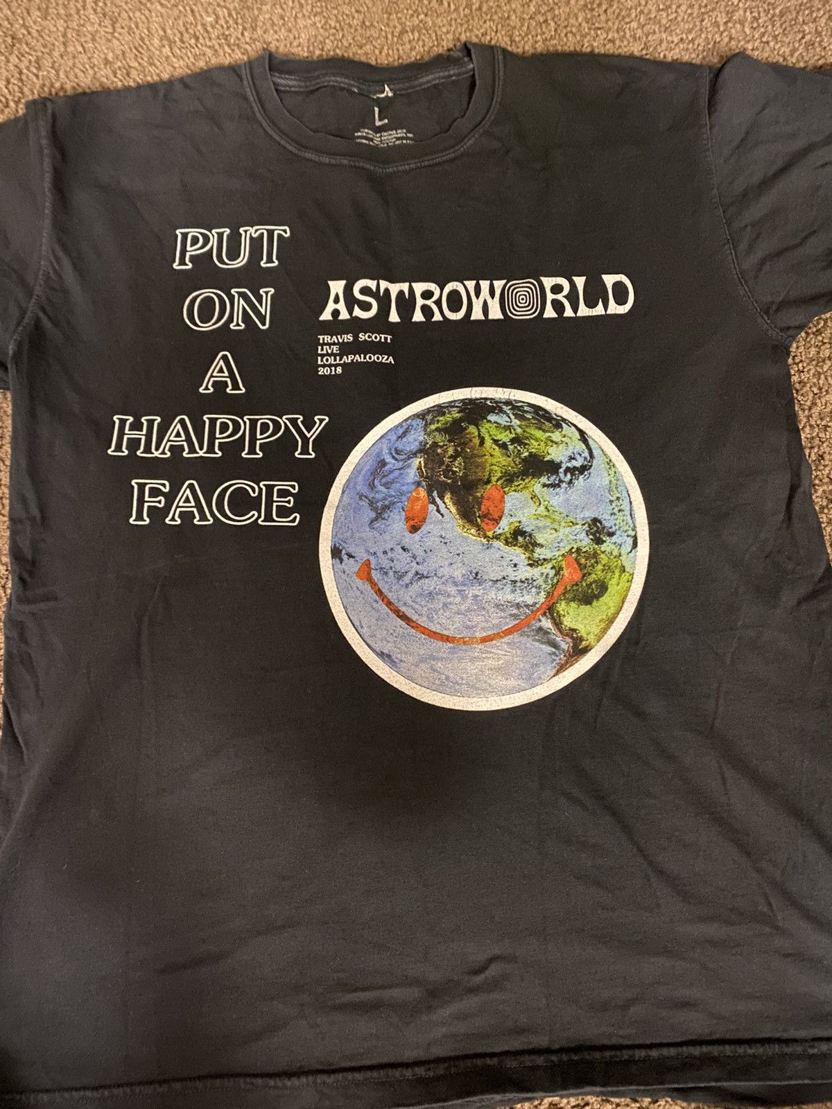 Travis Scott Lollapalooza Exclusive Astroworld Travis Scott shirt Size US L / EU 52-54 / 3 - 1 Thumbnail