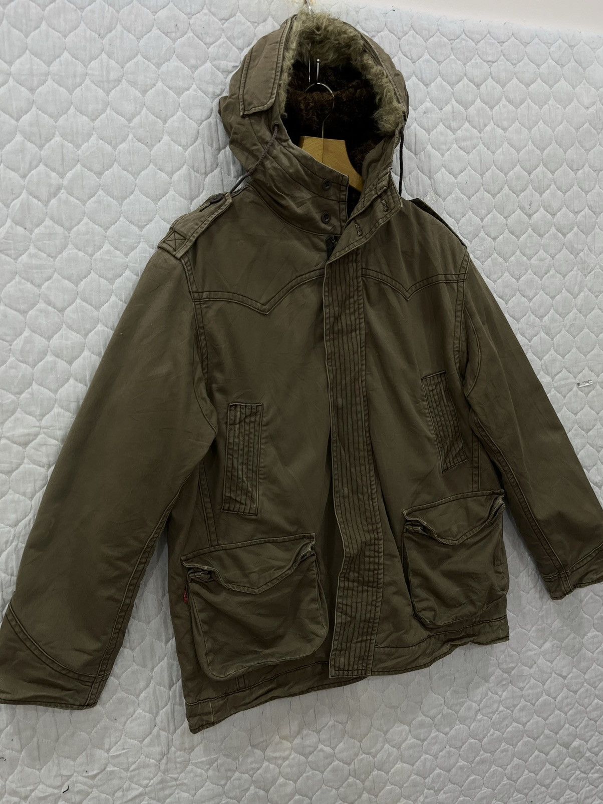 Levi's (Kk). LEVIS HYPEBEAST HOODIE JACKET Size US L / EU 52-54 / 3 - 3 Thumbnail