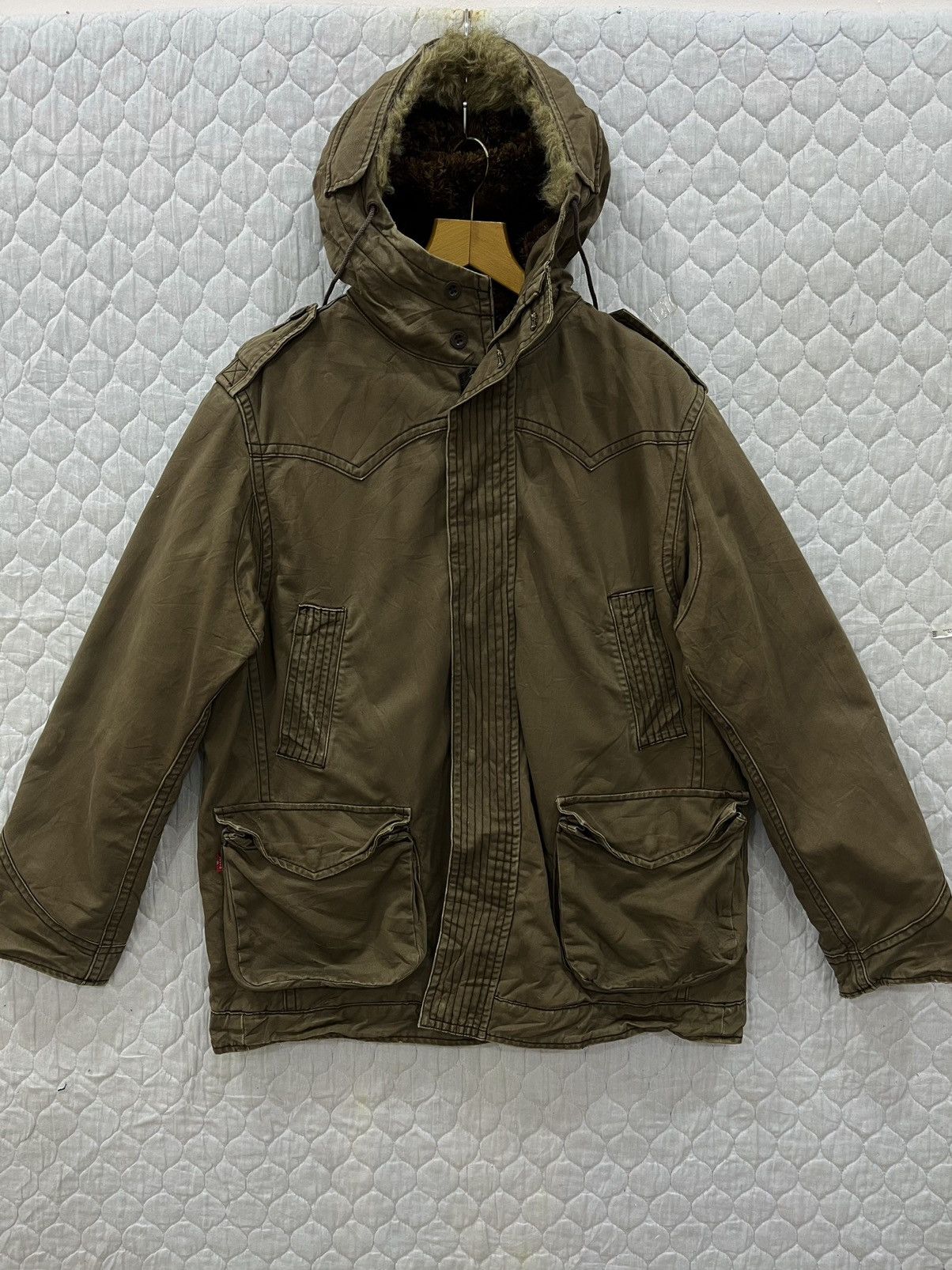 Levi's (Kk). LEVIS HYPEBEAST HOODIE JACKET Size US L / EU 52-54 / 3 - 1 Thumbnail
