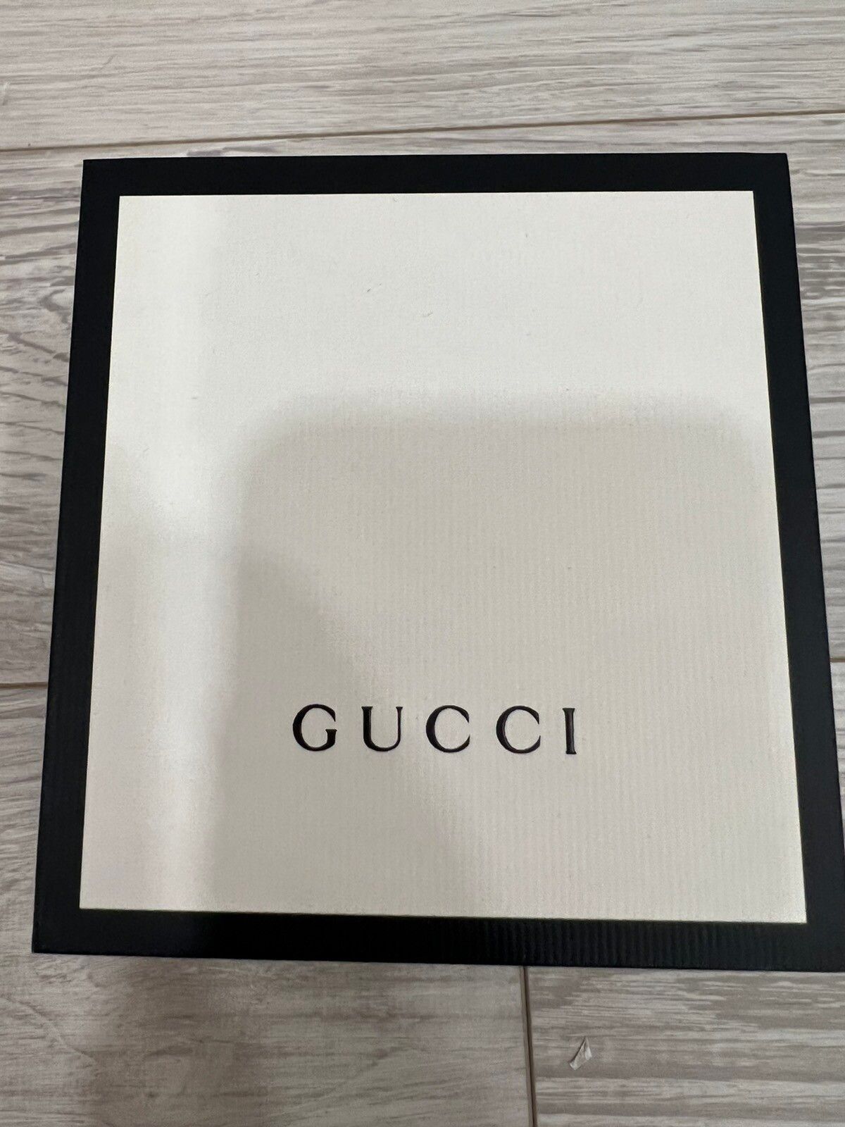 Gucci Gucci Bee G-Timeless 38mm watch Size ONE SIZE - 10 Preview