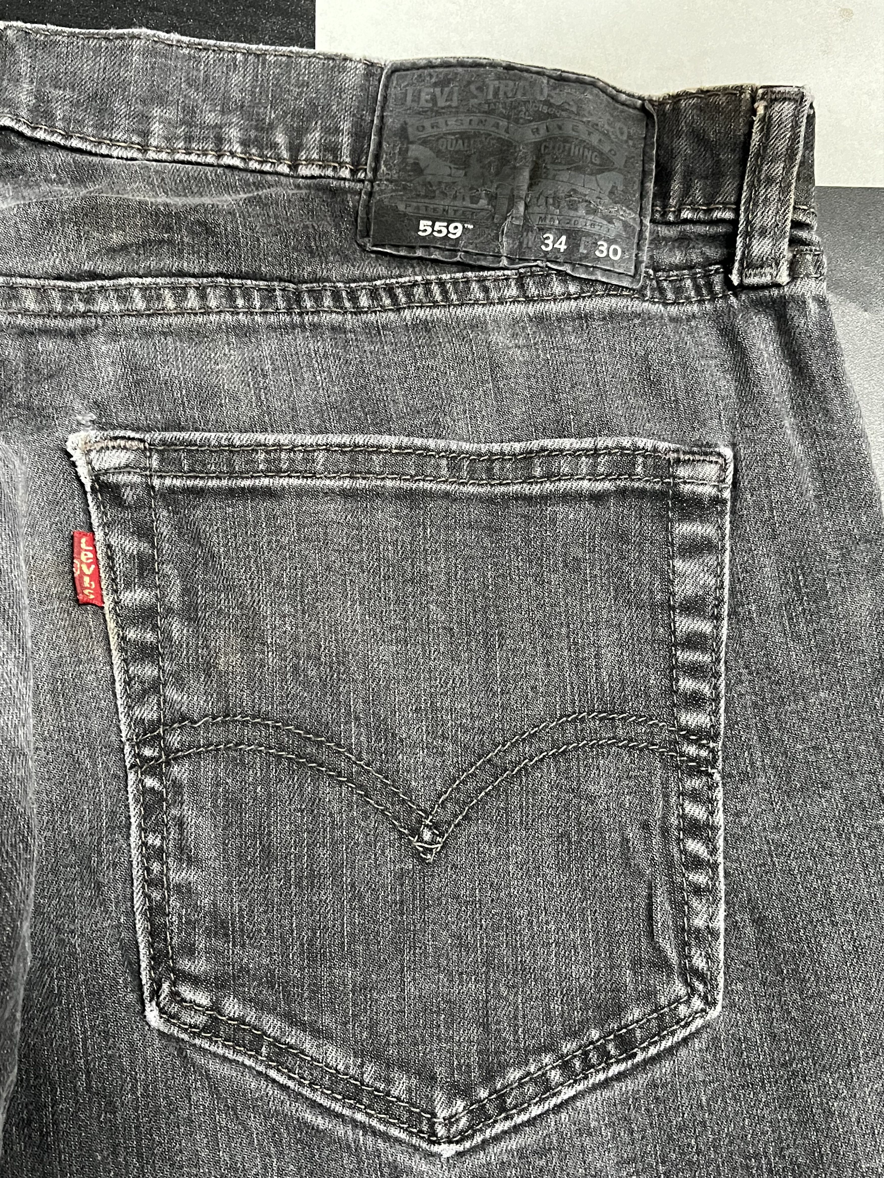 Levi's × Vintage Vintage levis 559 Faded Black Ripped Denim Jeans L213 Size US 36 / EU 52 - 9 Thumbnail