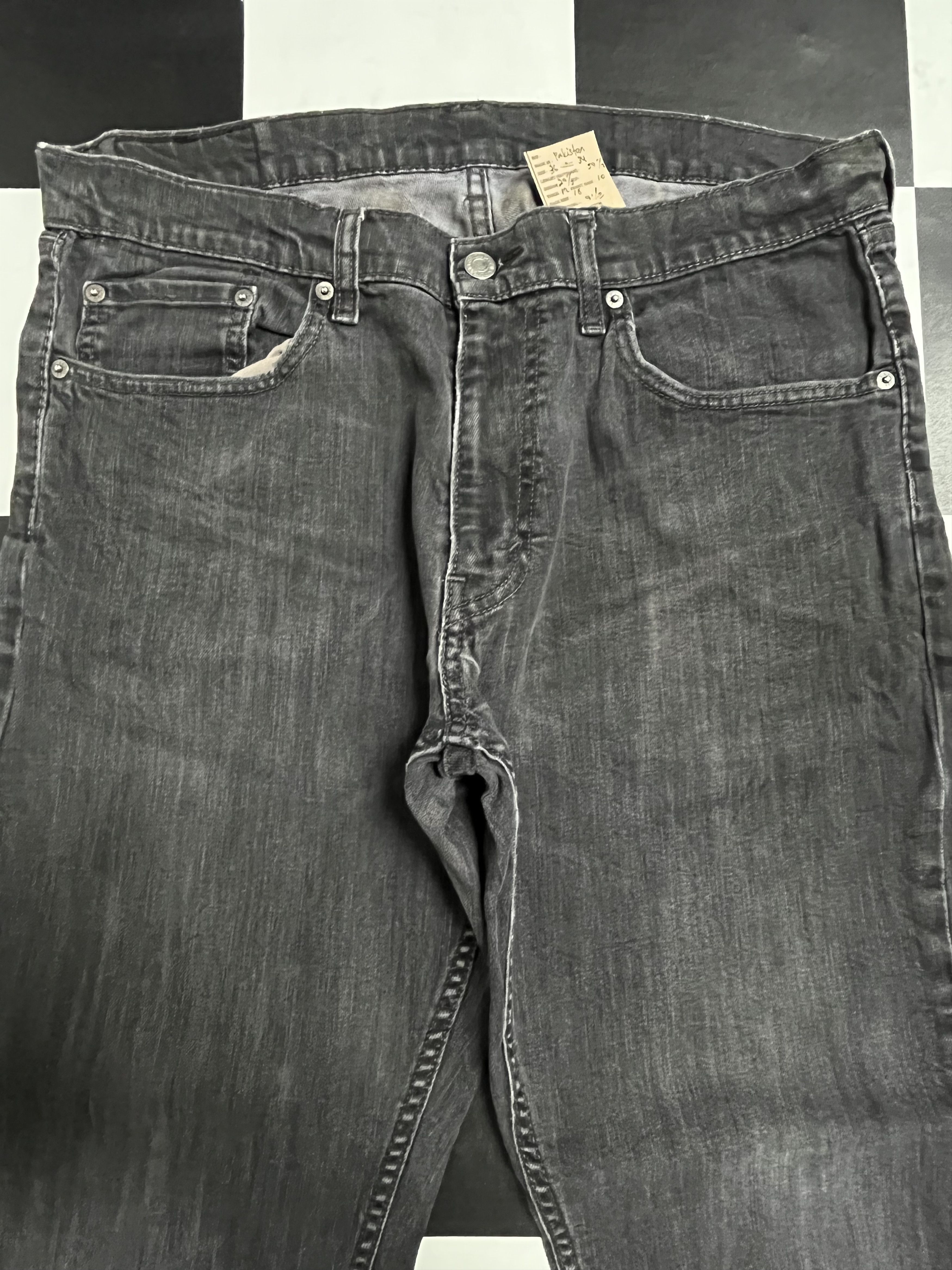 Levi's × Vintage Vintage levis 559 Faded Black Ripped Denim Jeans L213 Size US 36 / EU 52 - 4 Thumbnail