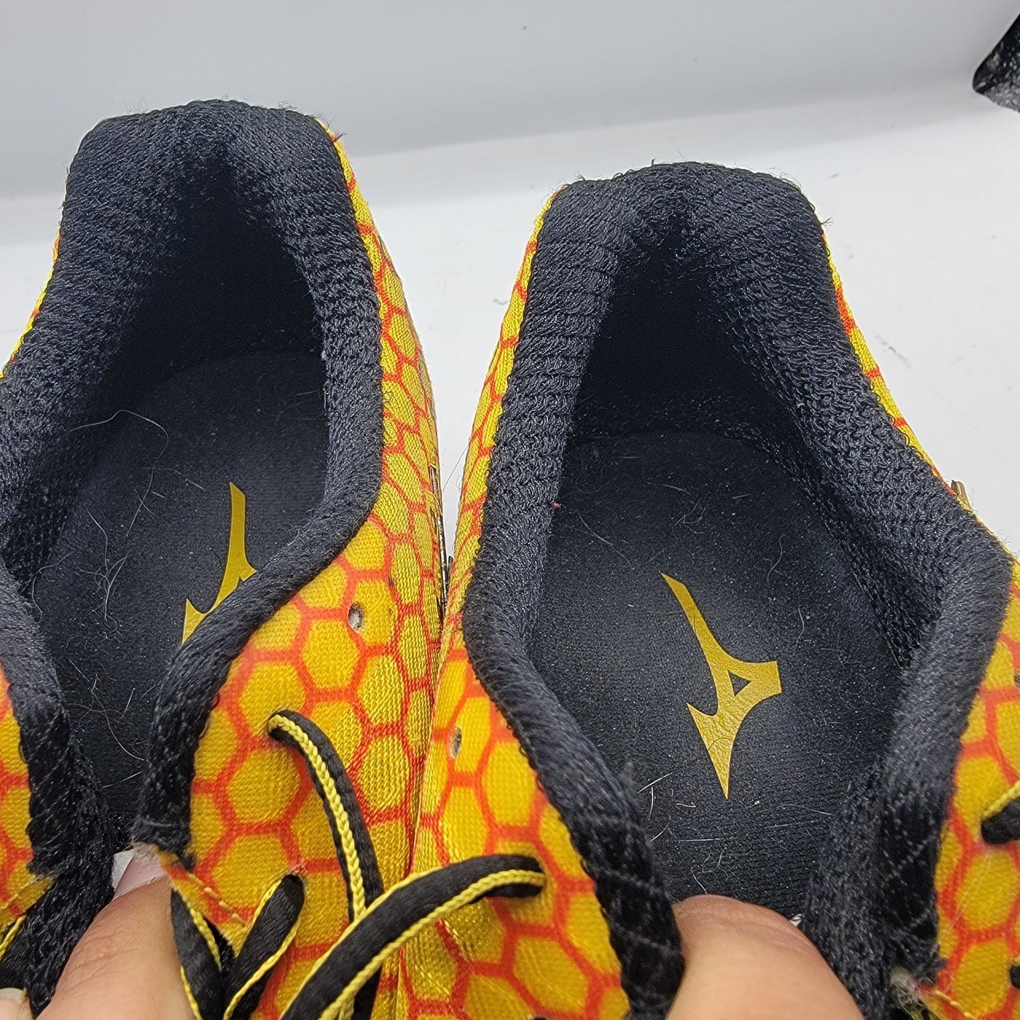 Mizuno Mizuno Wave Prophecy 3 Mens Size 7.5 Black Yellow Running Sh Size US 7.5 / EU 40-41 - 11 Thumbnail