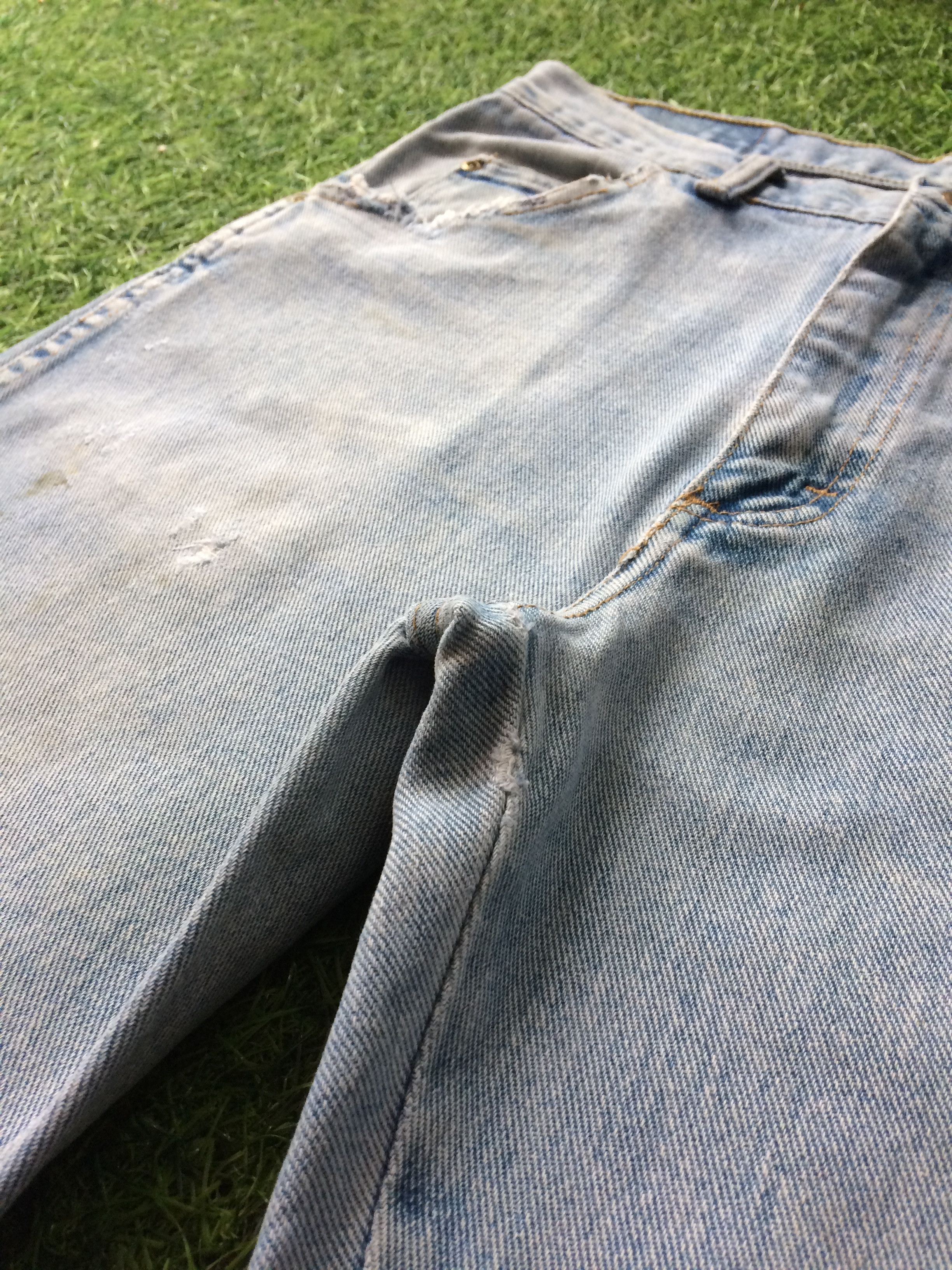 Vintage Distressed High Waist Grunge Jeans #B-770 Size US 31 - 8 Thumbnail