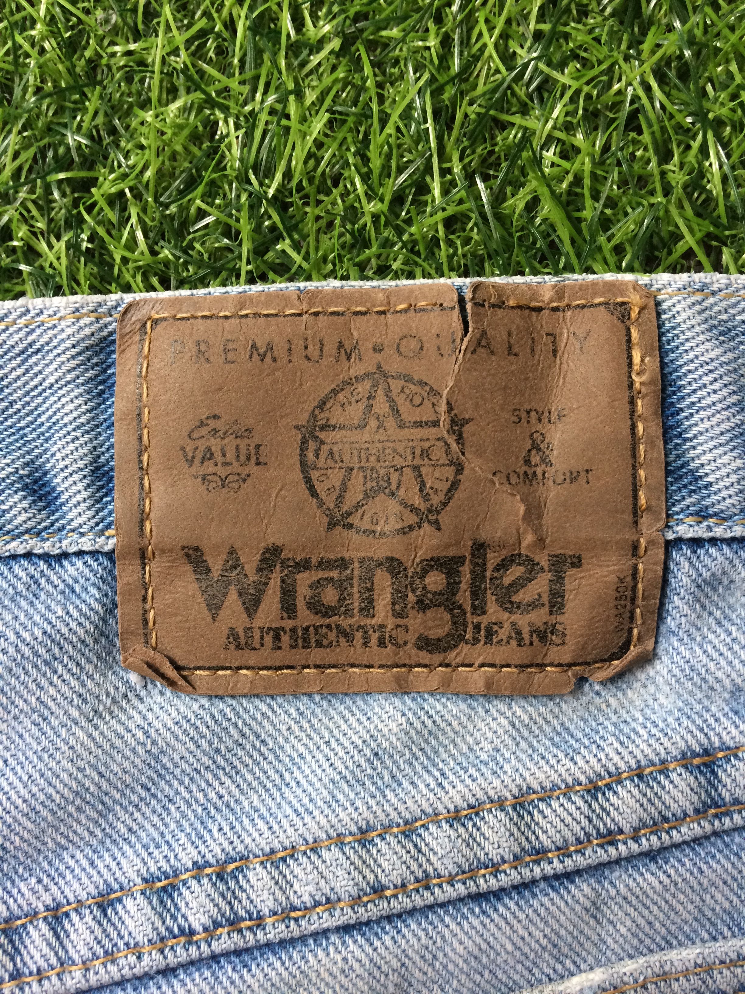 Vintage Distressed High Waist Grunge Jeans #B-770 Size US 31 - 12 Thumbnail