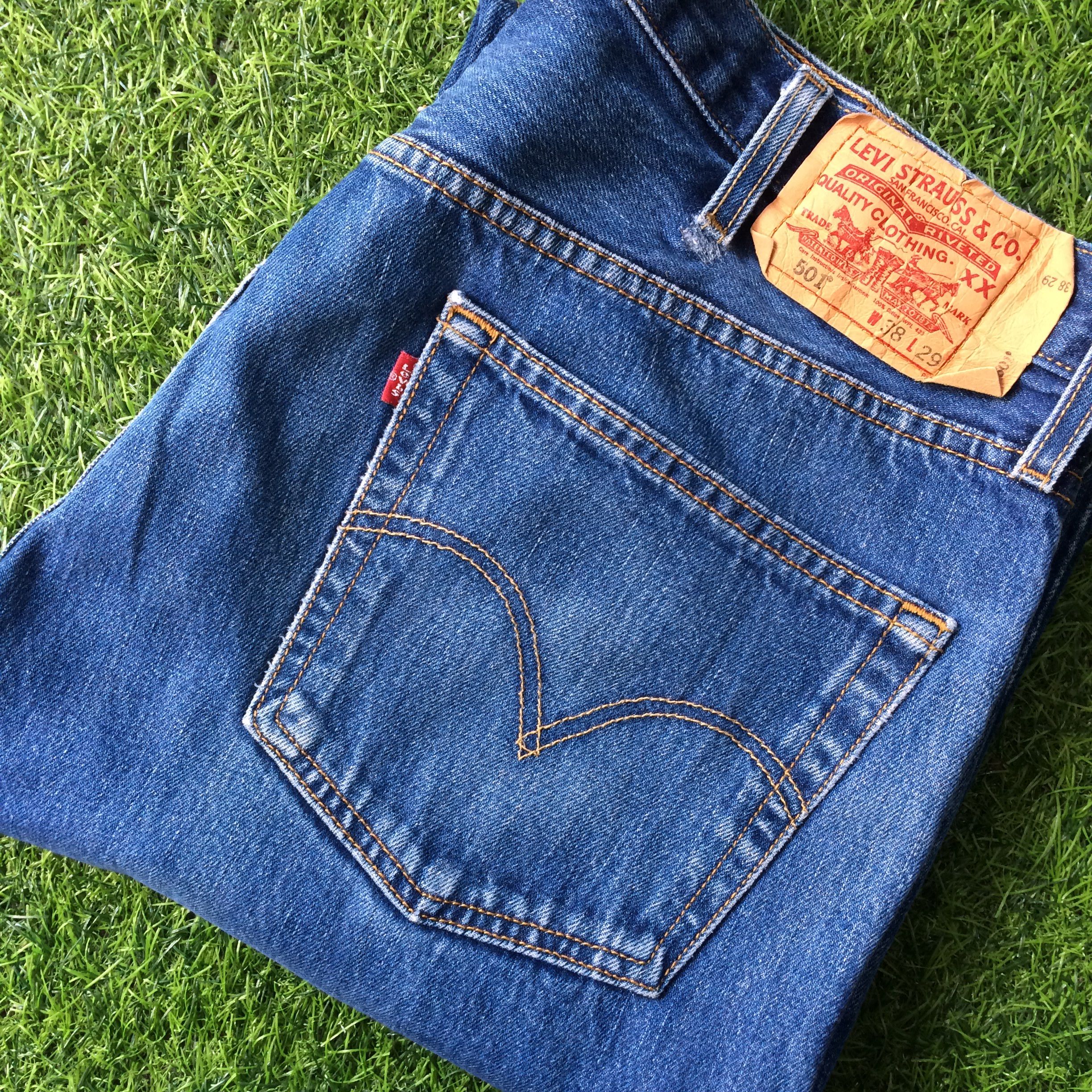 Levi's × Vintage Vintage Distressed Levis 501 Jeans #B-753 Size US 36 / EU 52 - 8 Thumbnail