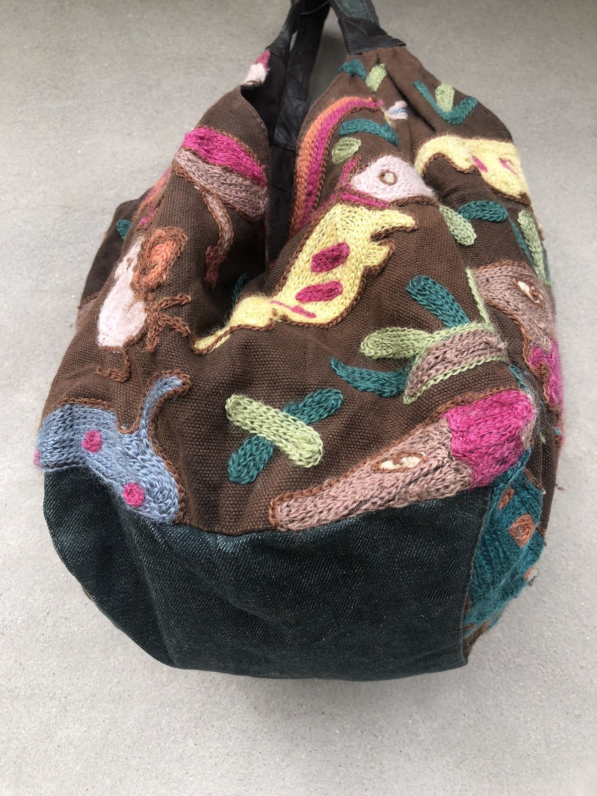 Japanese Brand Durable Multicolor Animal Doodle Tote Bag Size ONE SIZE - 4 Thumbnail