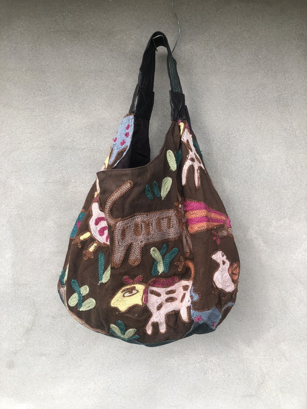 Japanese Brand Durable Multicolor Animal Doodle Tote Bag Size ONE SIZE - 2 Thumbnail