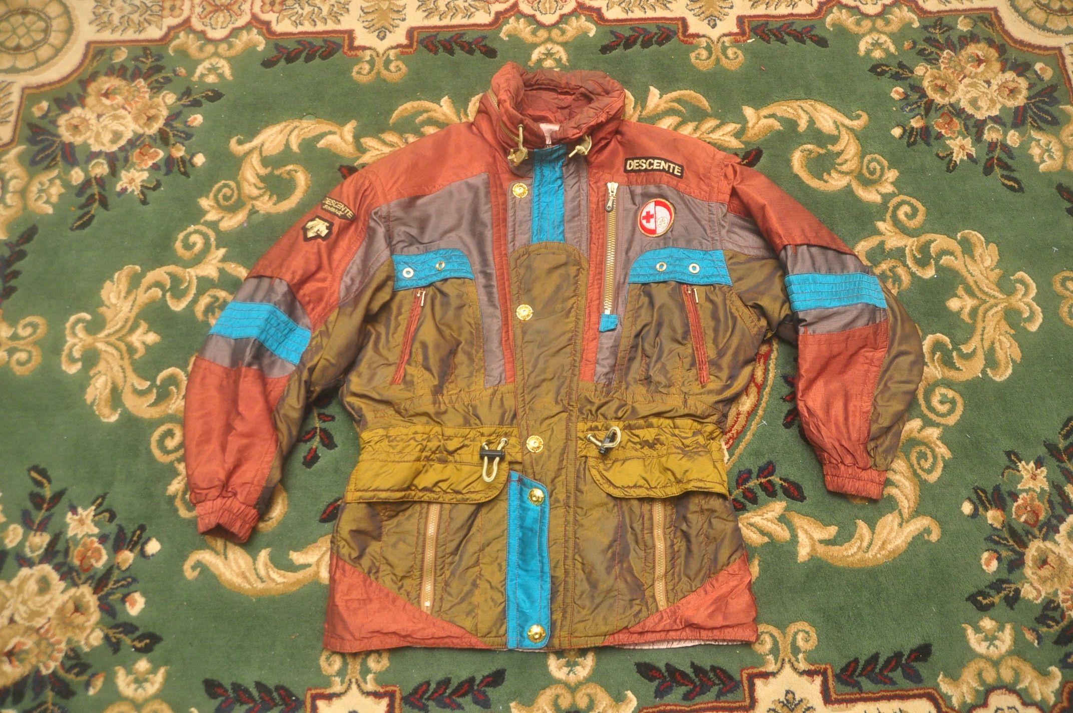 Vintage Descente Ski Multicolour Streetwear Fashion Style