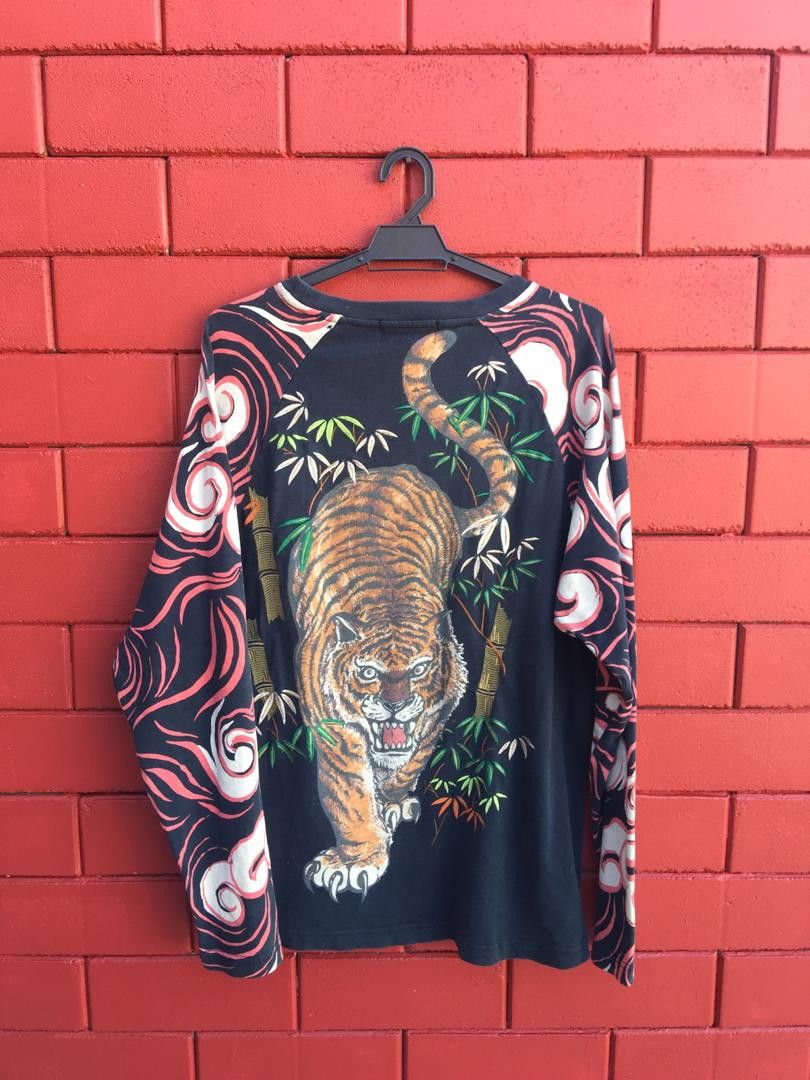 Japanese Brand Vintage Tiger Sukajan Yakuza Streetwear Fashion Style Size US L / EU 52-54 / 3 - 1 Thumbnail
