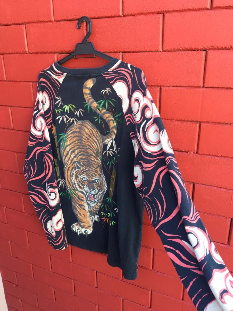 Japanese Brand Vintage Tiger Sukajan Yakuza Streetwear Fashion Style Size US L / EU 52-54 / 3 - 2 Thumbnail