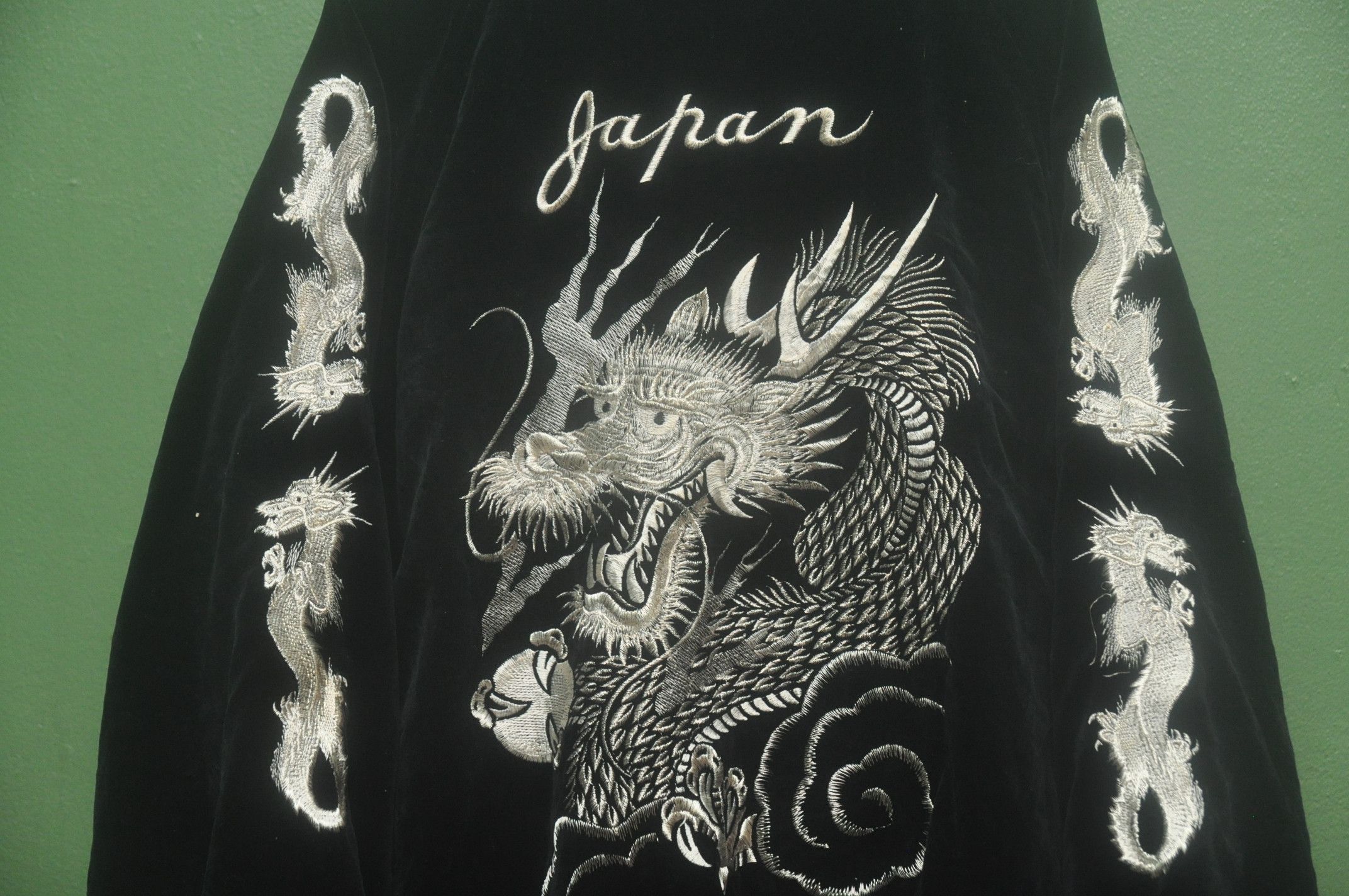 Toyo Enterprises Vintage Sukajan Souvenir Dragon Jacket Travis Scott Style Size US L / EU 52-54 / 3 - 6 Thumbnail