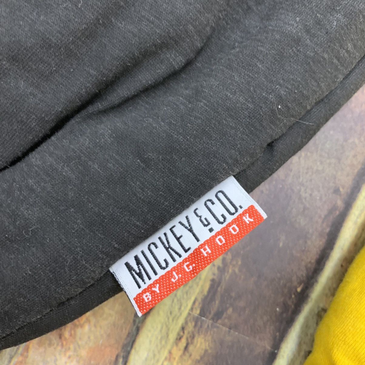 Disney × Mickey & Co. × Vintage Vintage Mickey Mouse sweatshirt Size US M / EU 48-50 / 2 - 4 Thumbnail
