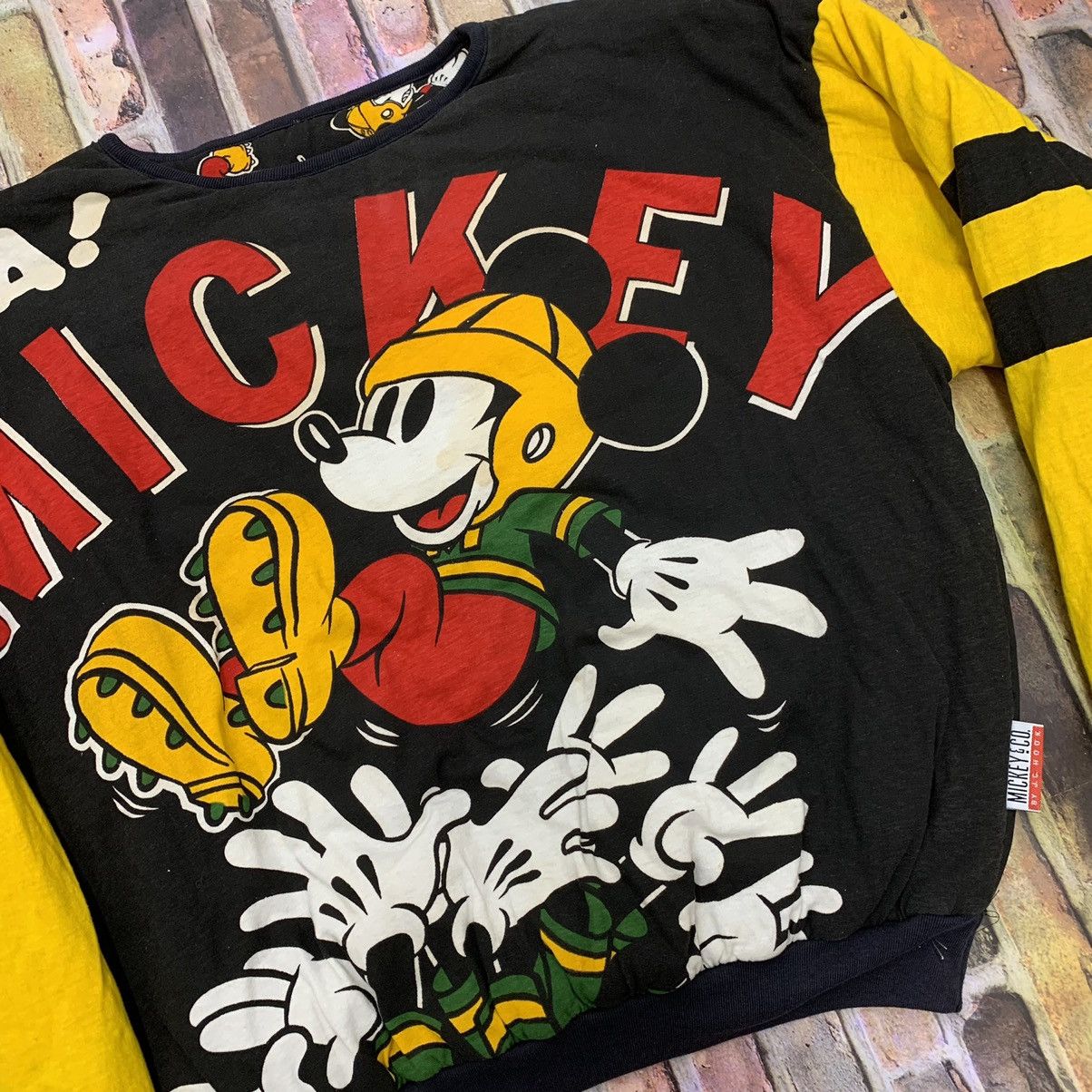 Disney × Mickey & Co. × Vintage Vintage Mickey Mouse sweatshirt Size US M / EU 48-50 / 2 - 5 Thumbnail
