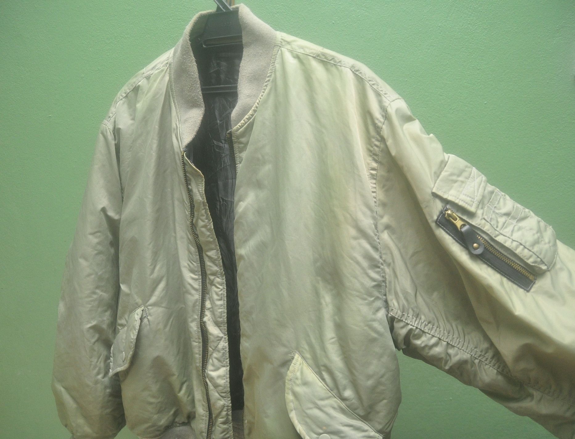 Japanese Brand × Vintage Vintage Japanese Flight Jacket Broken Zip Grey Colour Size US L / EU 52-54 / 3 - 6 Thumbnail