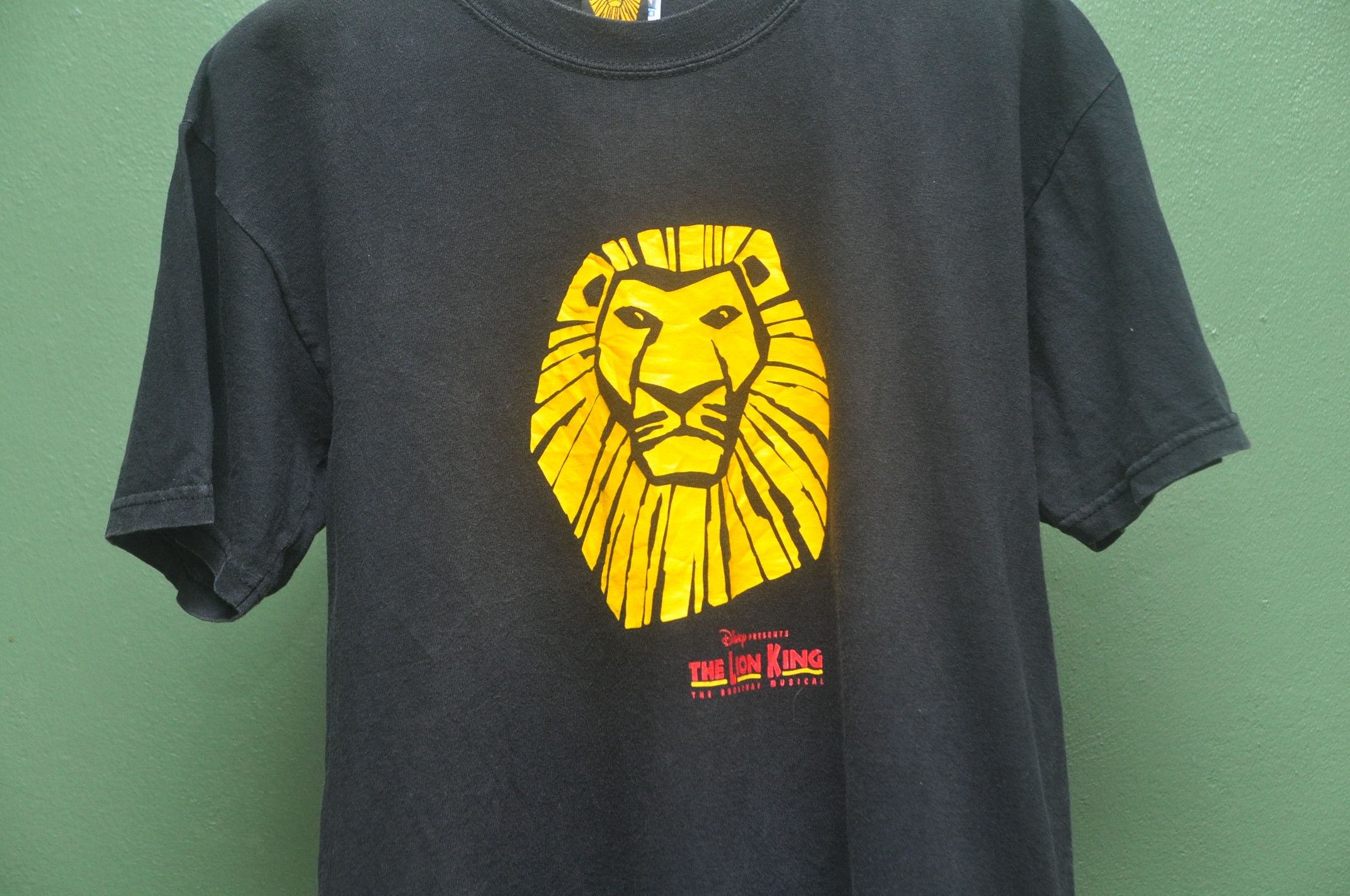 Designer × Japanese Brand Vintage The Lion King Movies Designer Fashion Style Size US M / EU 48-50 / 2 - 3 Thumbnail