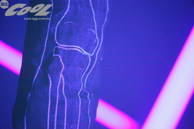 CLOT “RARE”Clot x dynasty Hongkong Exclusive Day and night Denim Size US 32 / EU 48 - 2 Thumbnail