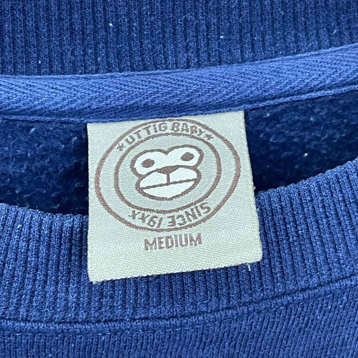 Japanese Brand × Vintage Uittg Baby Big Logo Crewneck Sweatshirt Size M Size US M / EU 48-50 / 2 - 8 Thumbnail