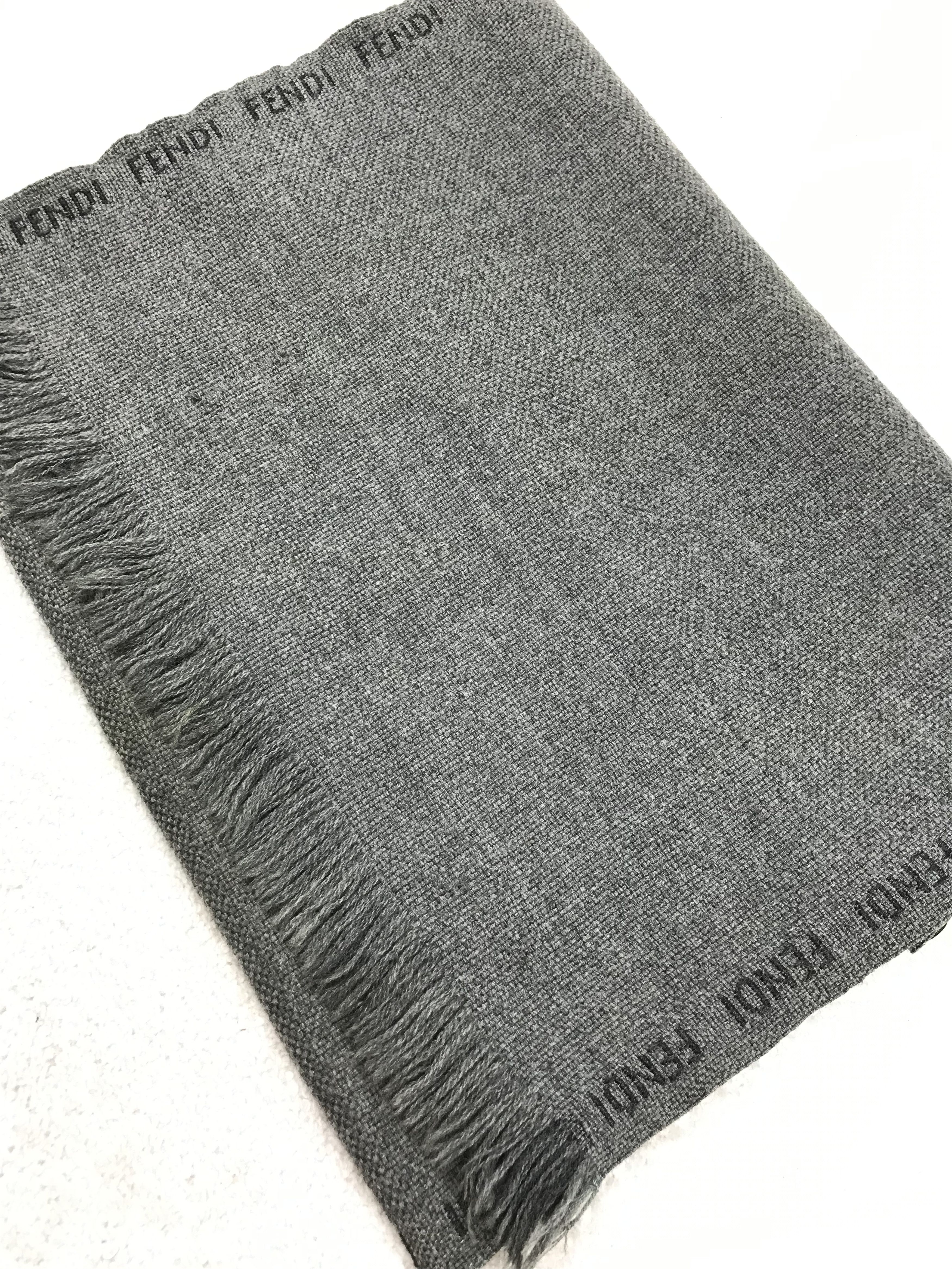 F1305 Vintage Fendi Winter Scarf Muffler Wool Cashmere