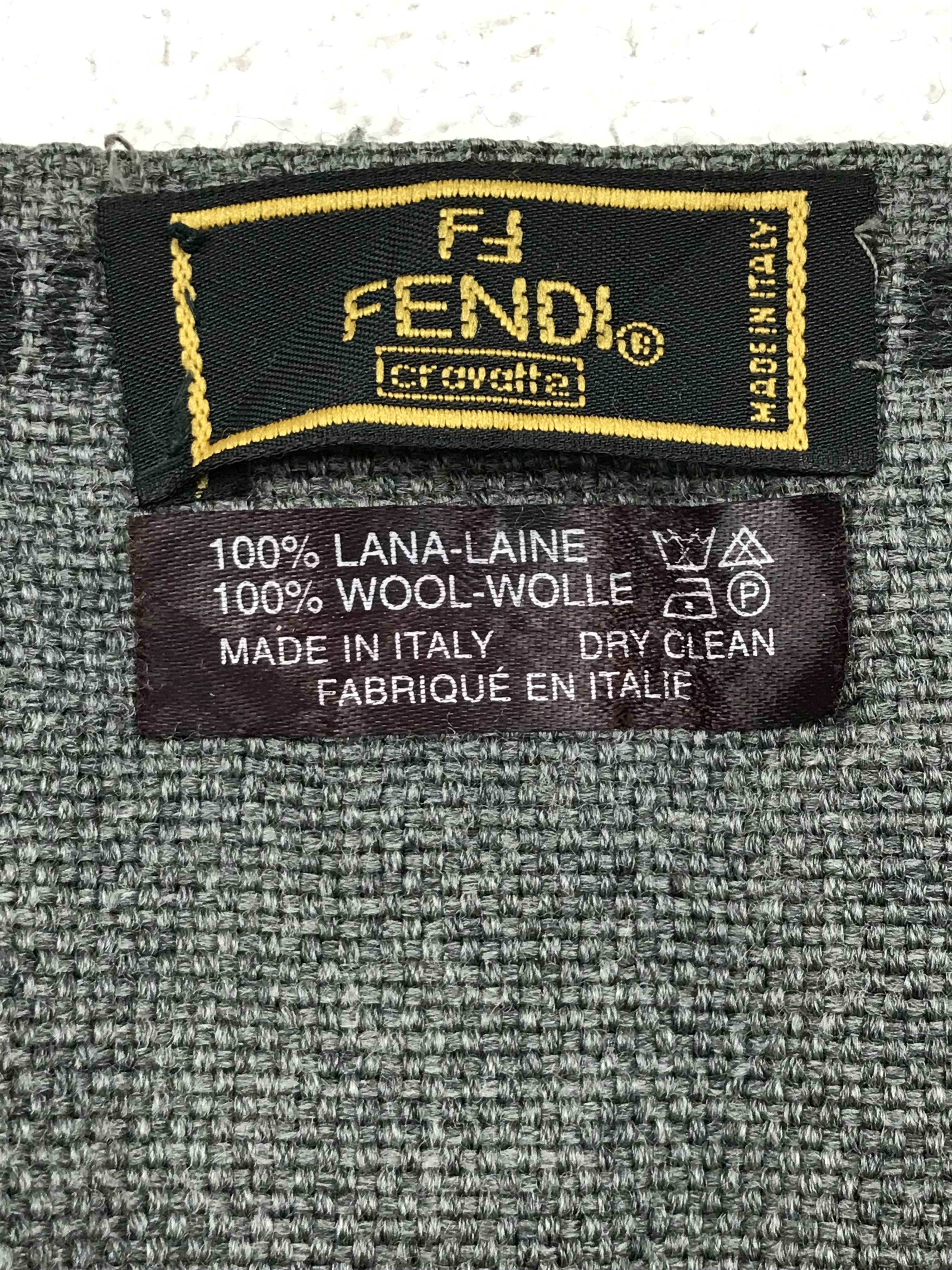 F1305 Vintage Fendi Winter Scarf Muffler Wool Cashmere