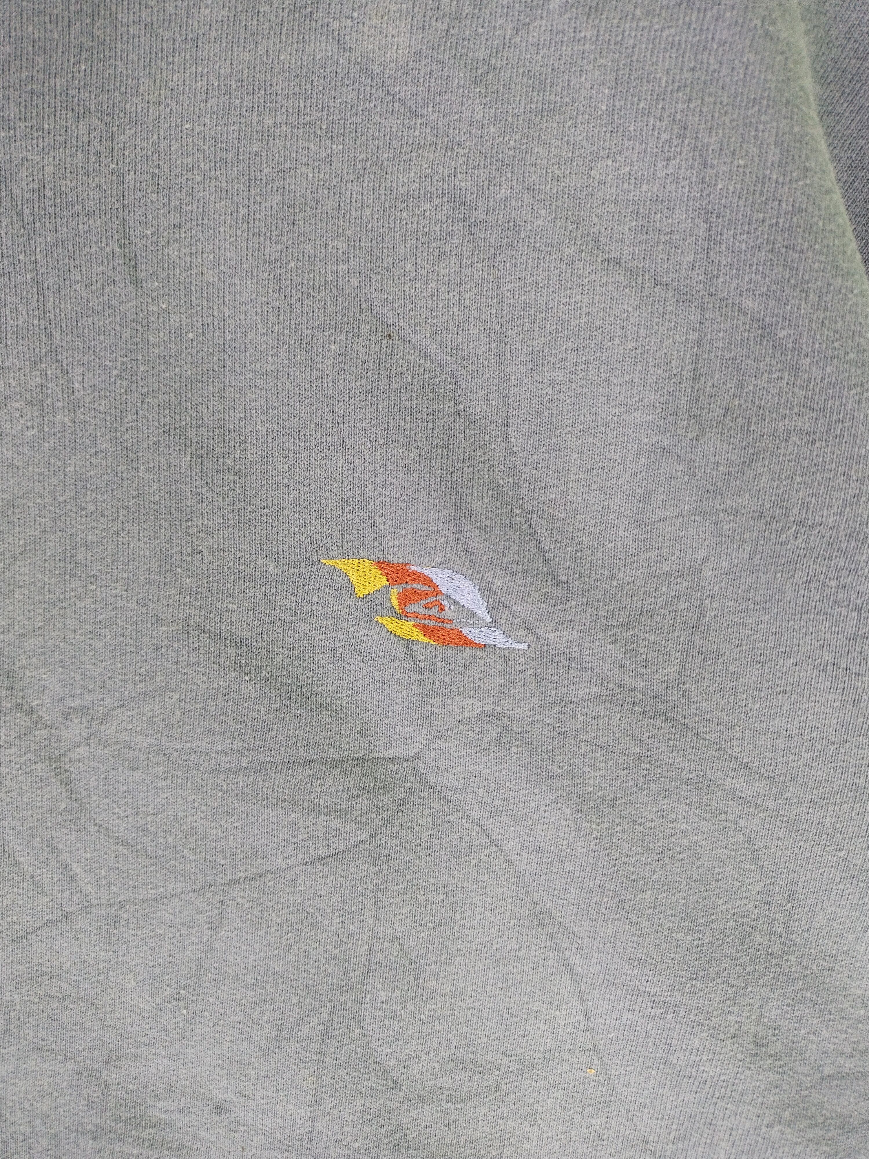 Japanese Brand × Quiksilver × Vintage Vintage QUIKSILVER Sweatshirt Japan Size US M / EU 48-50 / 2 - 7 Thumbnail