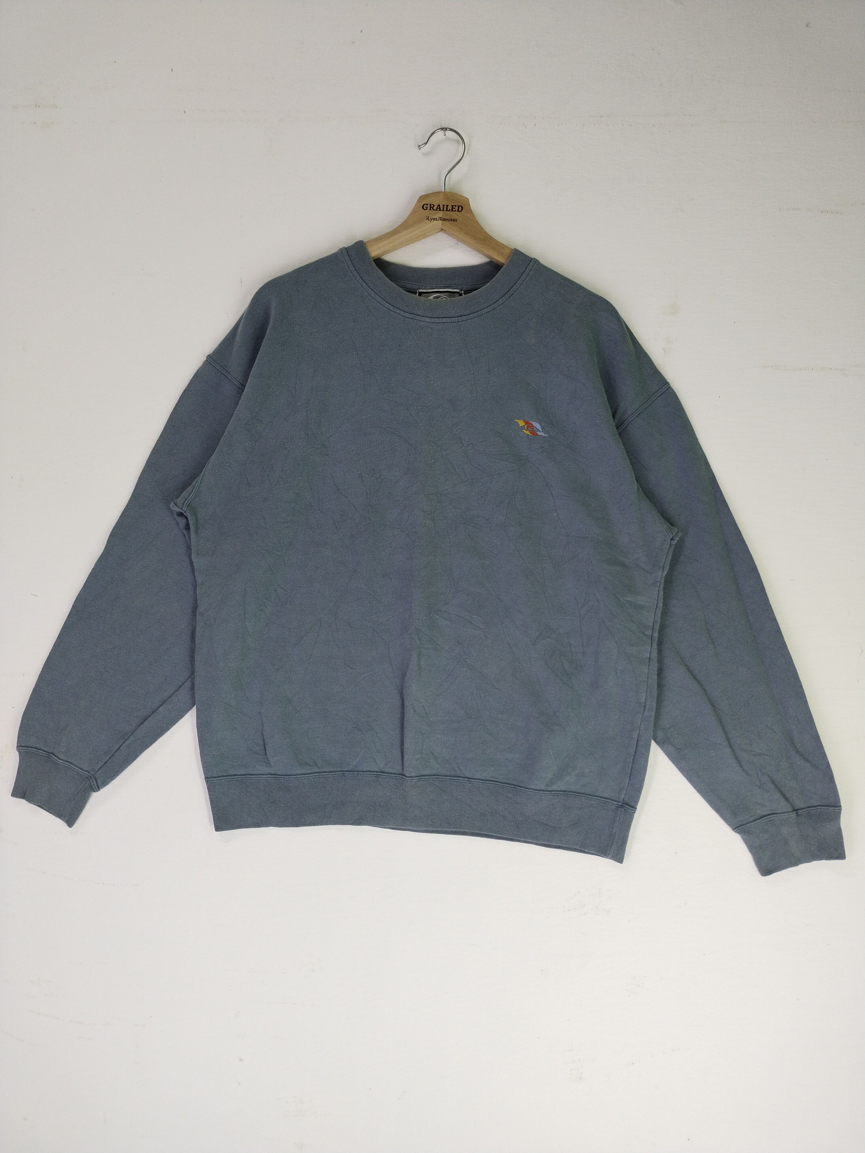 Japanese Brand × Quiksilver × Vintage Vintage QUIKSILVER Sweatshirt Japan Size US M / EU 48-50 / 2 - 2 Thumbnail