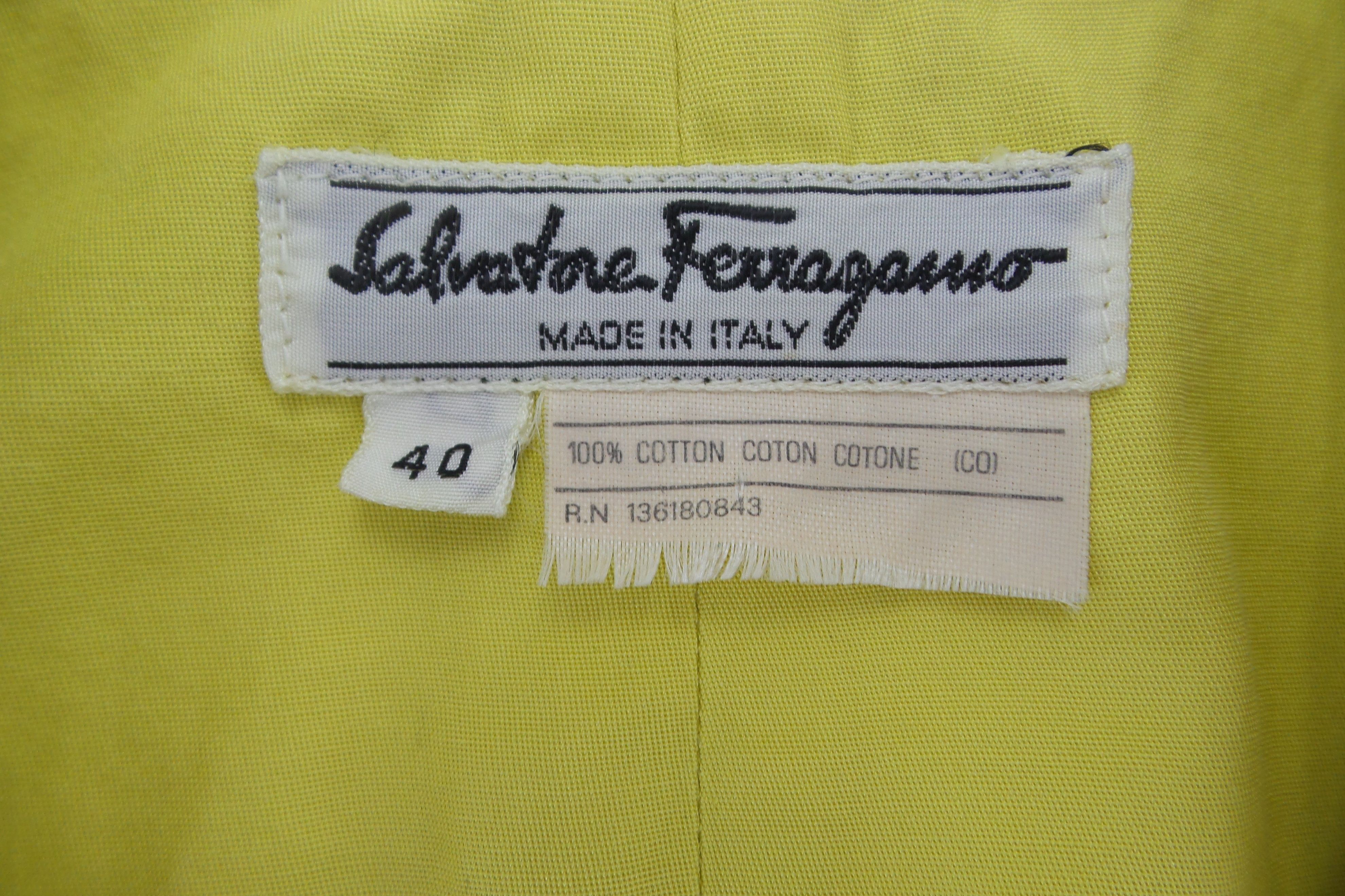 Salvatore Ferragamo Salvatore Ferragamo Short Sleeve Blazers Size S / US 4 / IT 40 - 3 Thumbnail