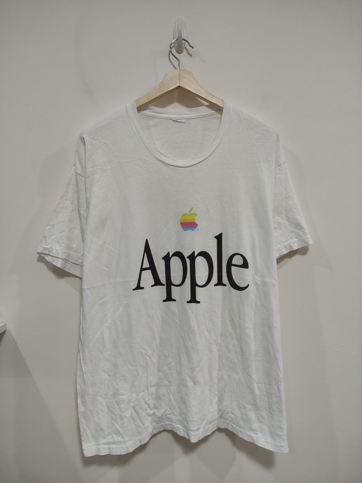 Apple × Streetwear × Vintage Vintage 90s Apple Logo T-shirt, | Grailed