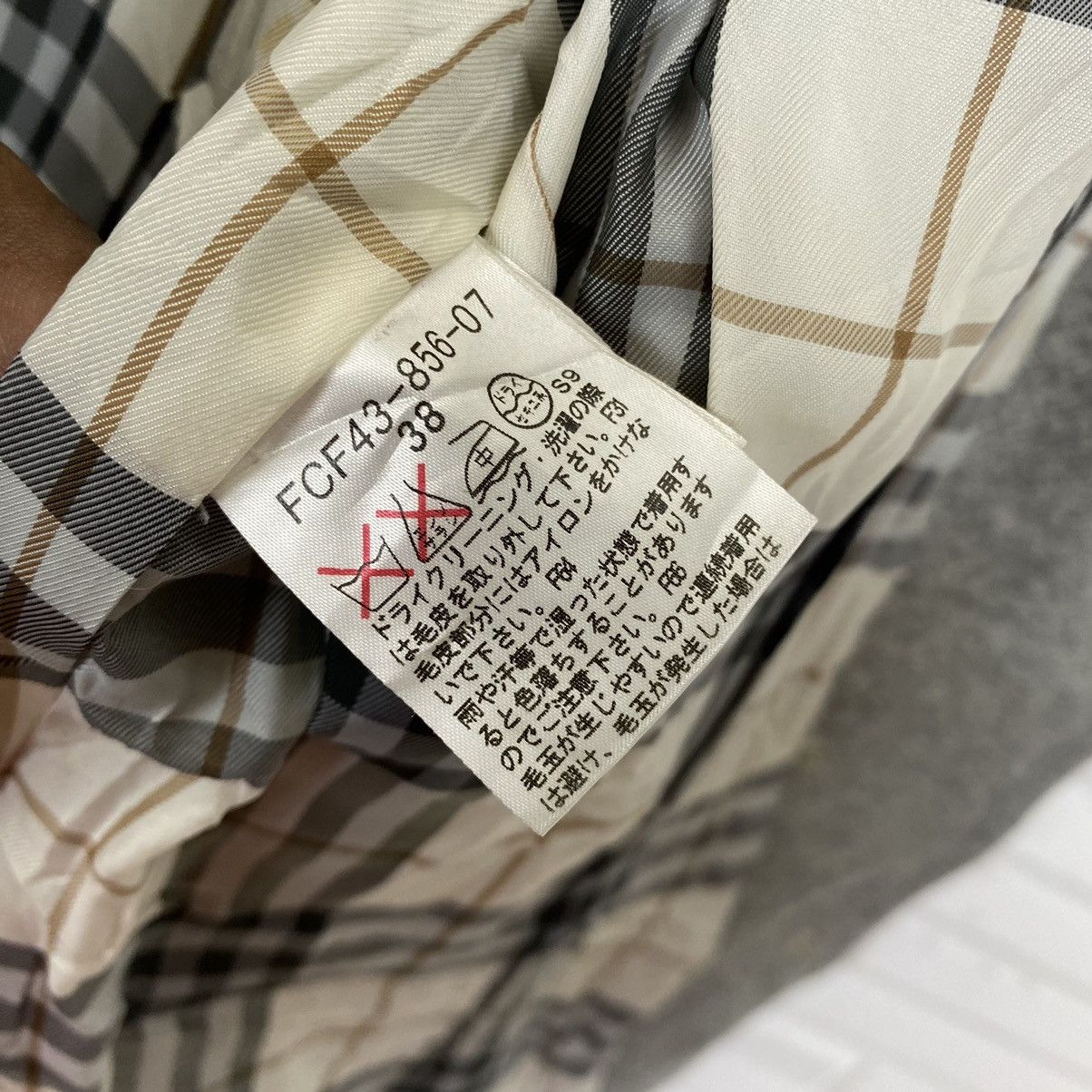 Burberry Burberry London Blue Label wool hoodie jacket size 38 Size S / US 4 / IT 40 - 14 Thumbnail