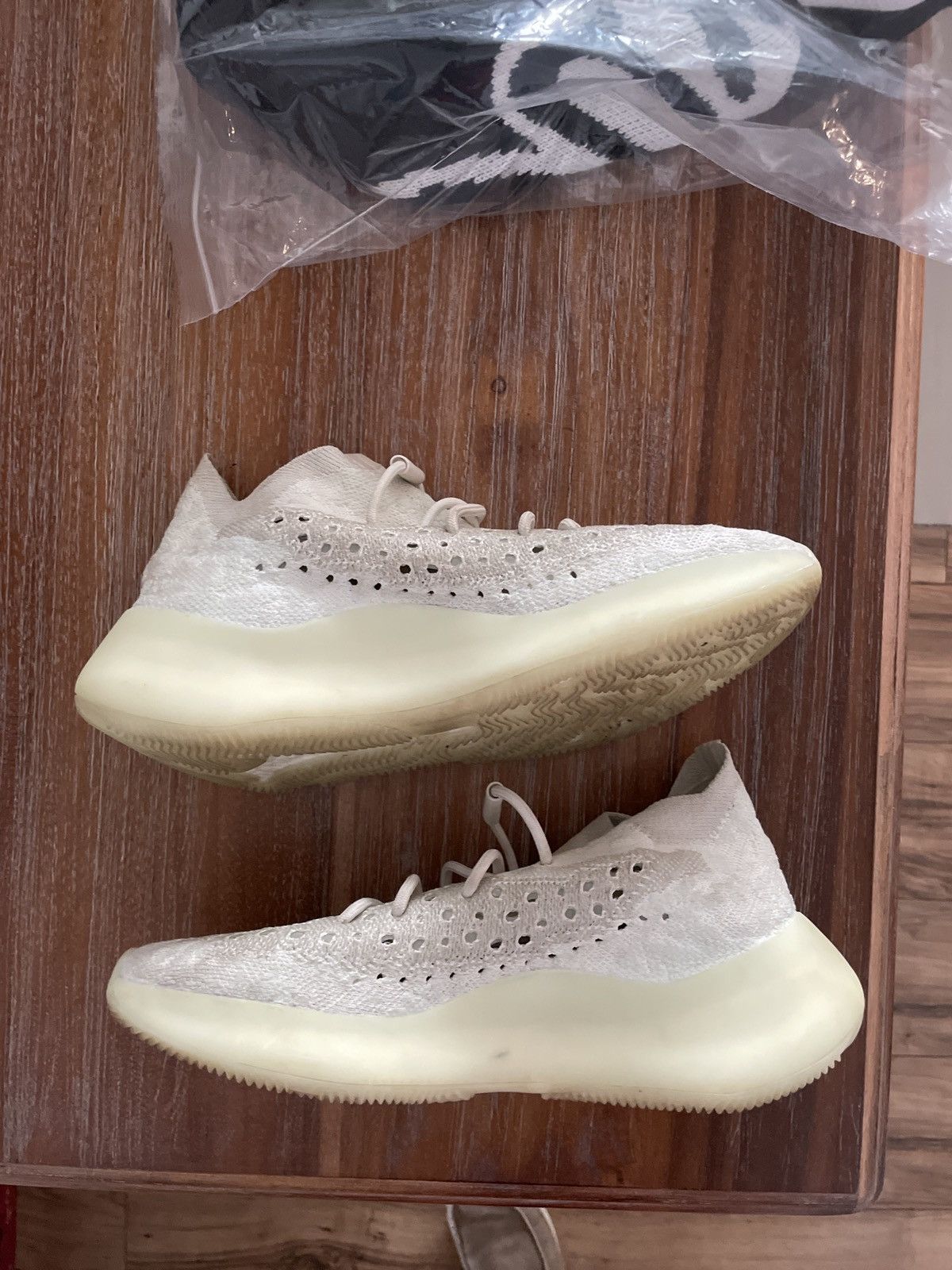 Adidas × Kanye West Yeezy Boost 380 Size US 10 / EU 43 - 4 Thumbnail