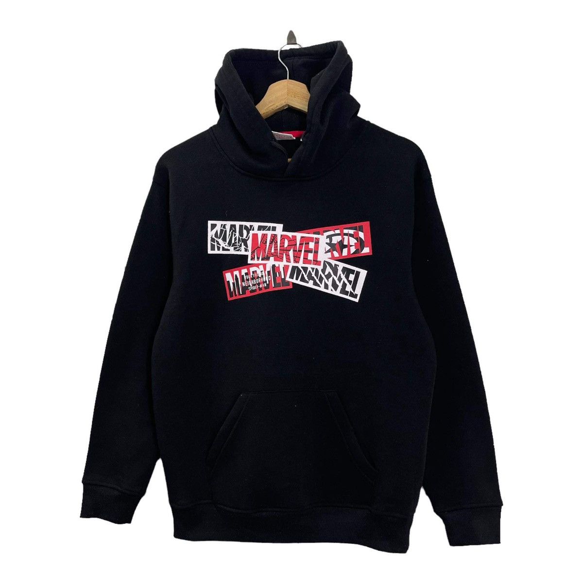 Japanese Brand Marvel Big Logo Pullover Hoodies Size M Size US M / EU 48-50 / 2 - 3 Thumbnail