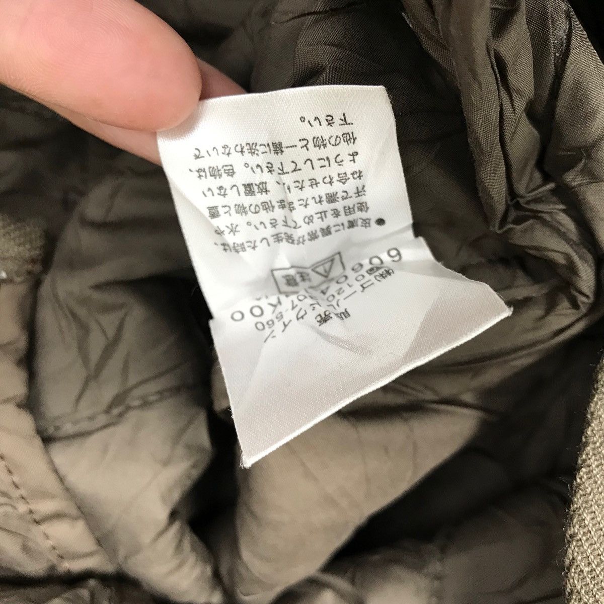 Helly Hansen Vintage HELLY HANSEN Quilted Jacket Nice Design Small Logo Size M / US 6-8 / IT 42-44 - 7 Thumbnail