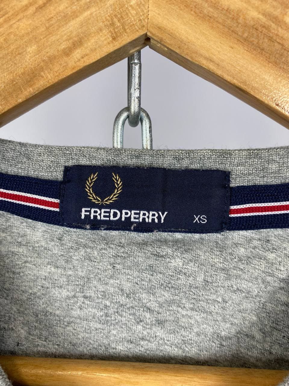 Fred Perry Fred Perry streetwear T-shirt grey size XS Size US XS / EU 42 / 0 - 3 Thumbnail