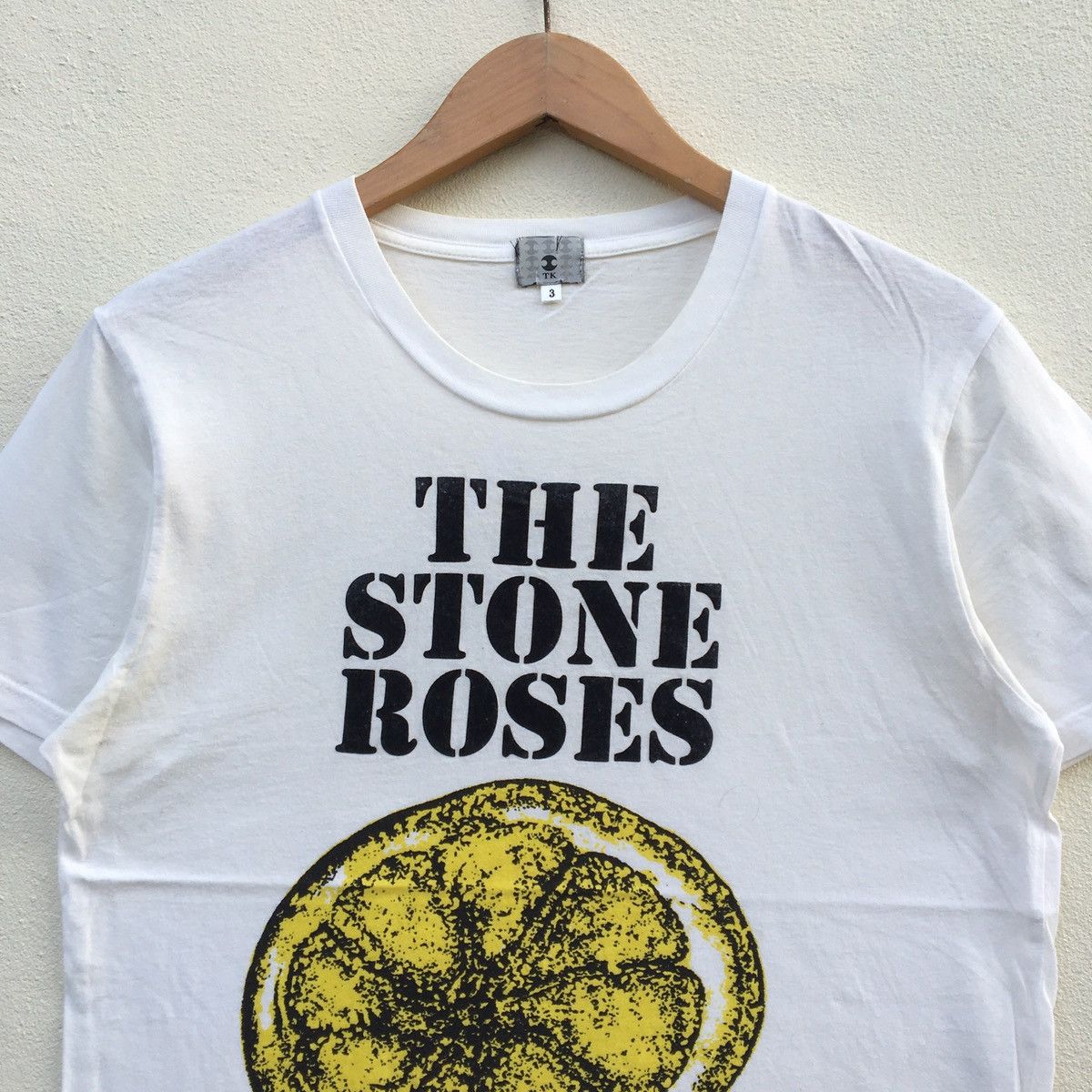 Band Tees TAKEO KIKUCHI X THE STONE ROSES BRITPOP BAND T-Shirt Size US M / EU 48-50 / 2 - 2 Thumbnail