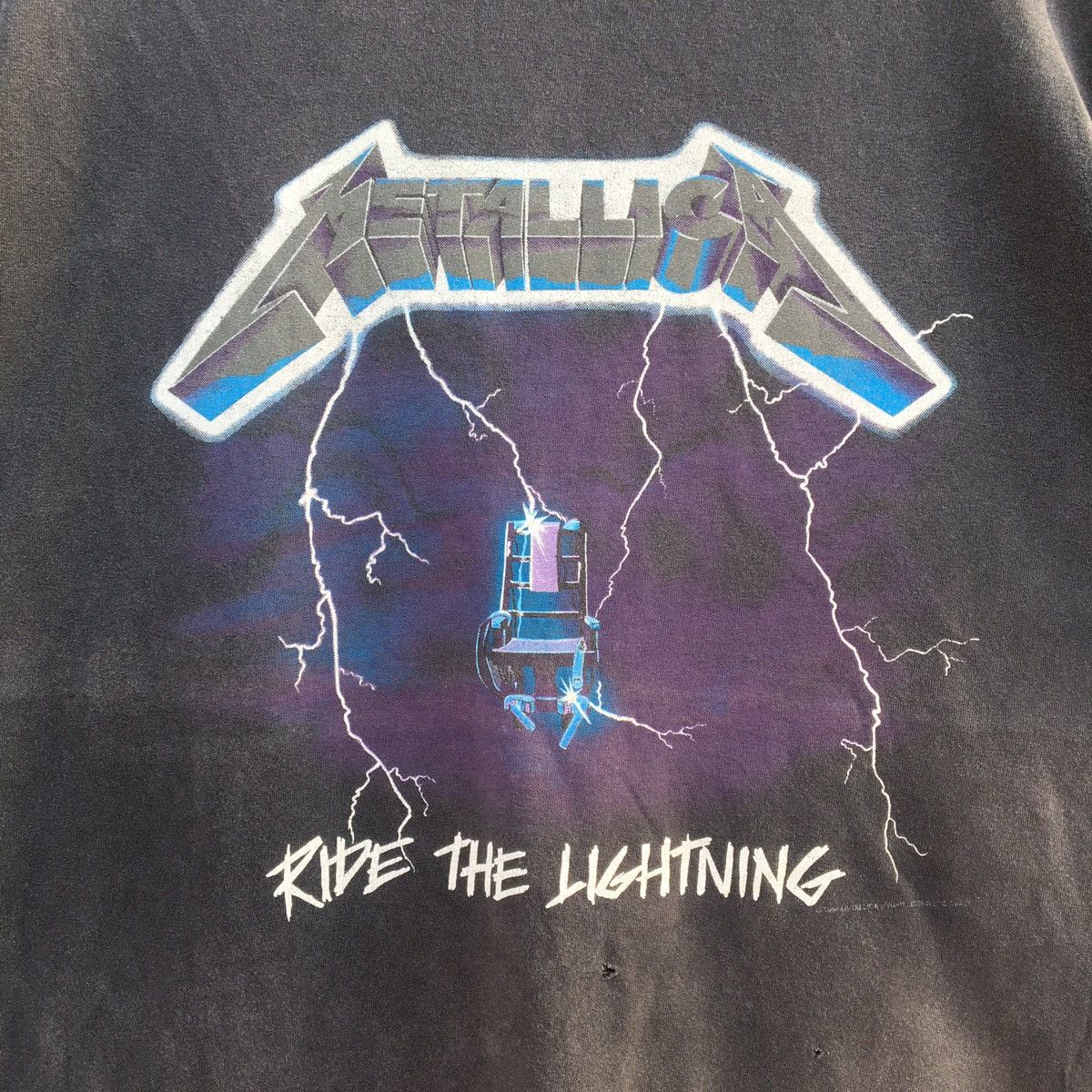 Band Tees × Vintage Vintage DISTRESSED METALLICA RIDE THE LIGHTNING T-shirt Size US XL / EU 56 / 4 - 7 Thumbnail