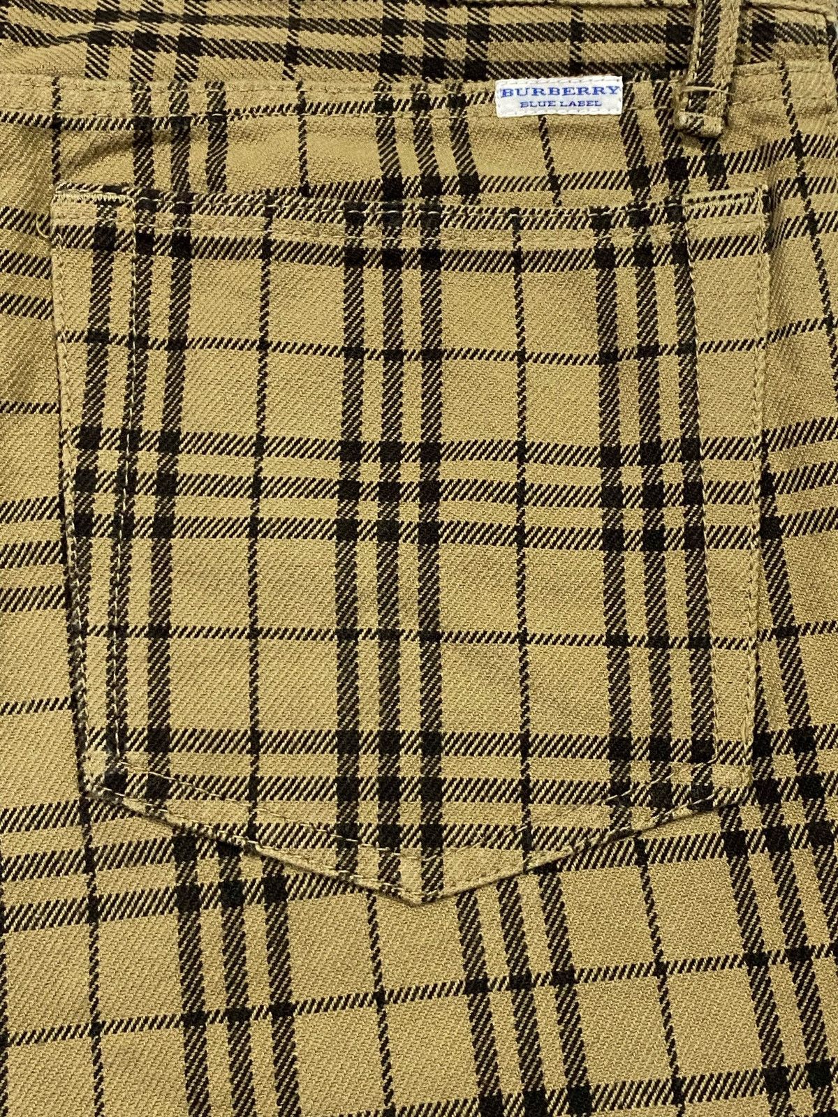 Burberry Burberry Blue Label Nova Check Shorts Pants Size US 32 / EU 48 - 16 Thumbnail