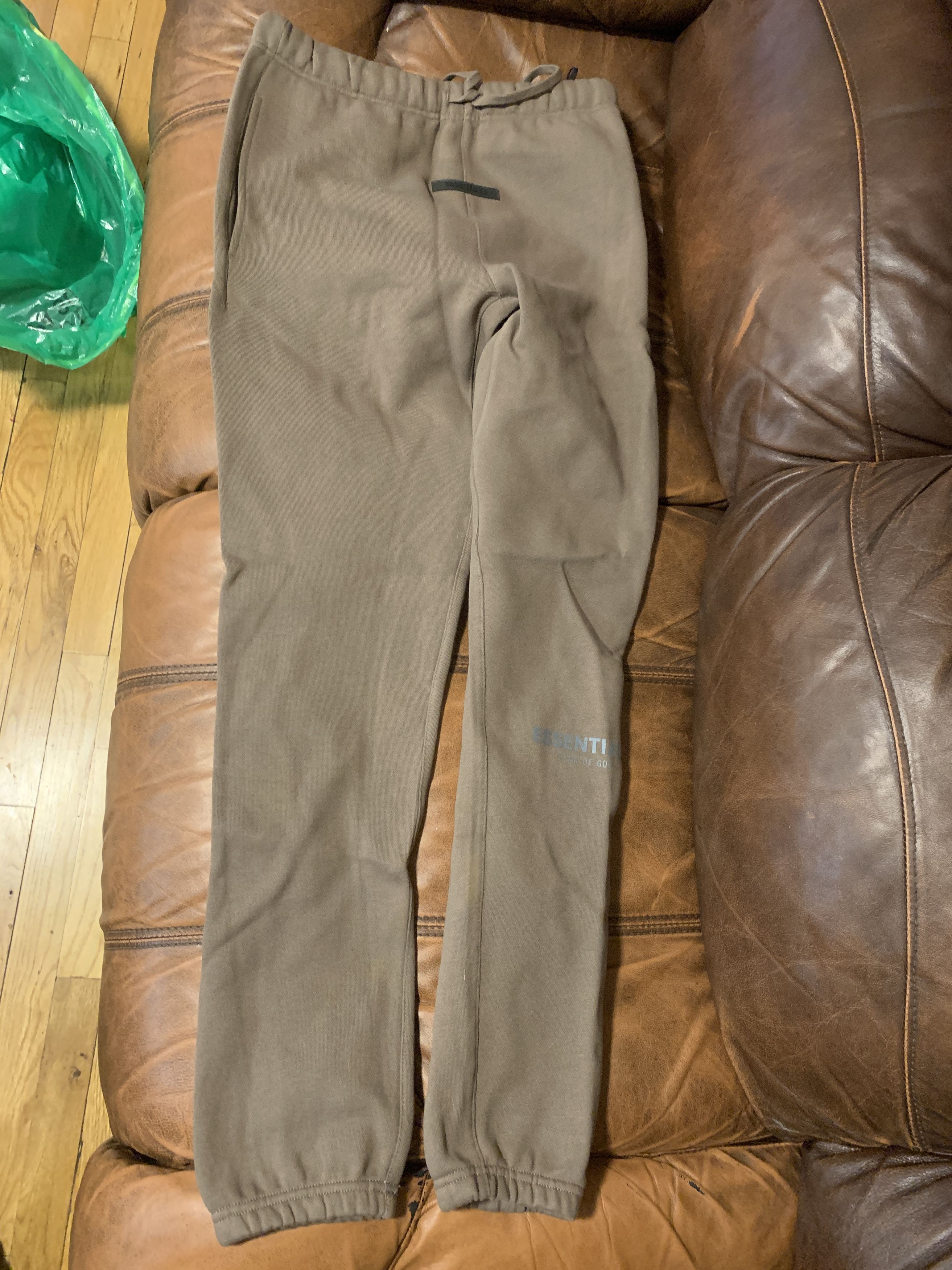 Fear of God Fear of God Essentials Sweatpant Size US 30 / EU 46 - 5 Thumbnail