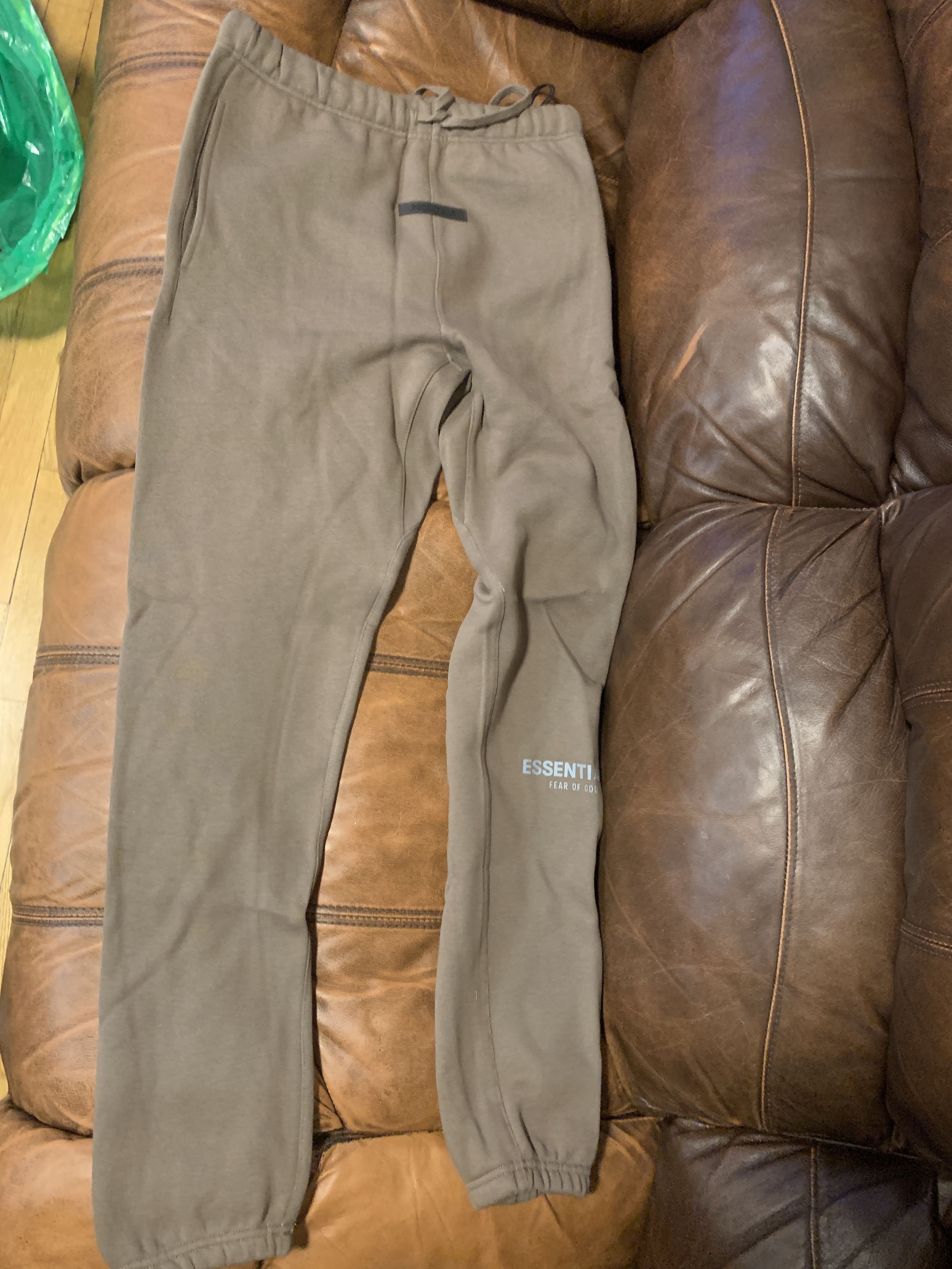 Fear of God Fear of God Essentials Sweatpant Size US 30 / EU 46 - 3 Thumbnail