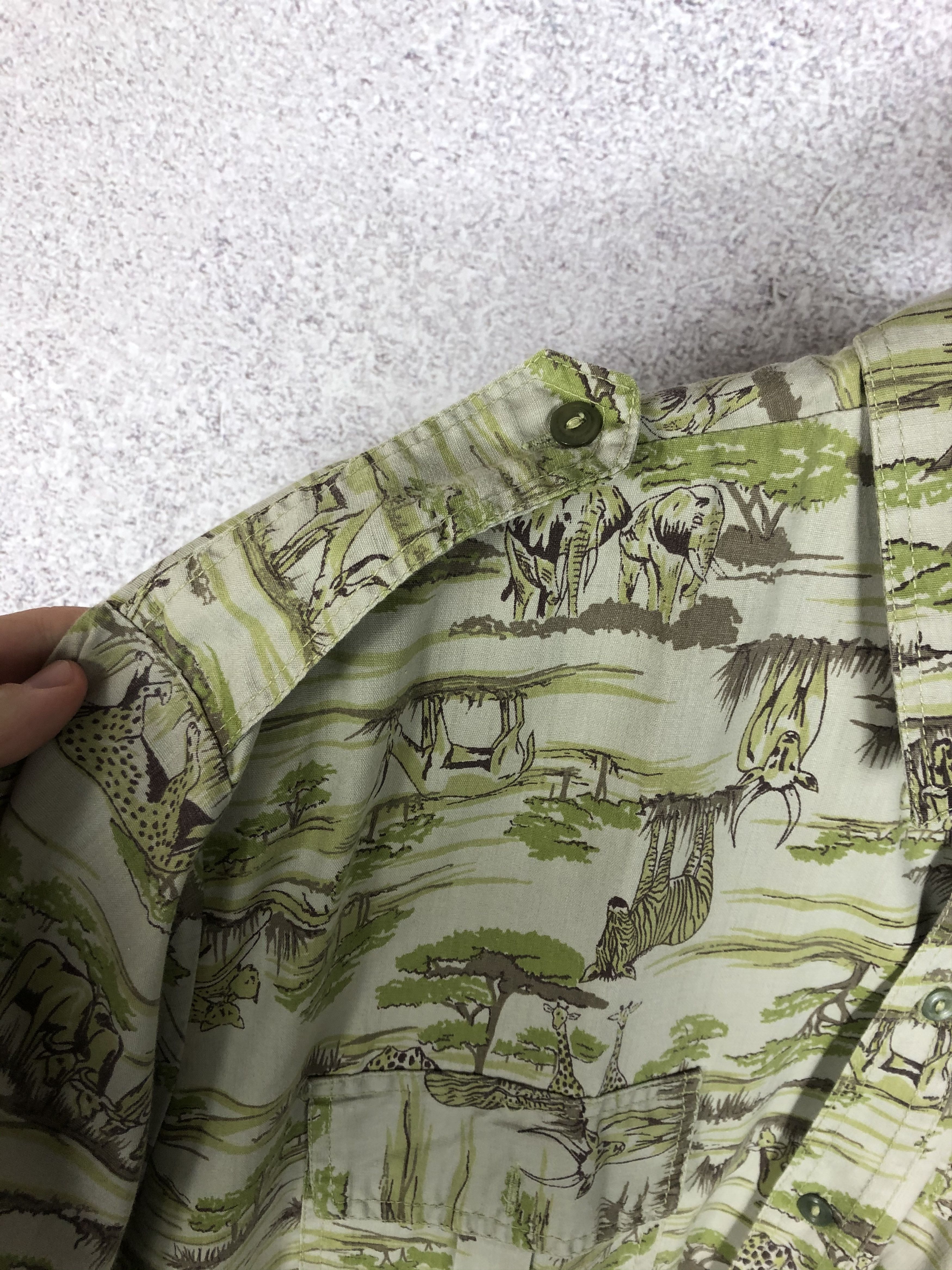 Vintage Vintage Safari Animals All Over Print Shirt Button up Size US XL / EU 56 / 4 - 3 Thumbnail